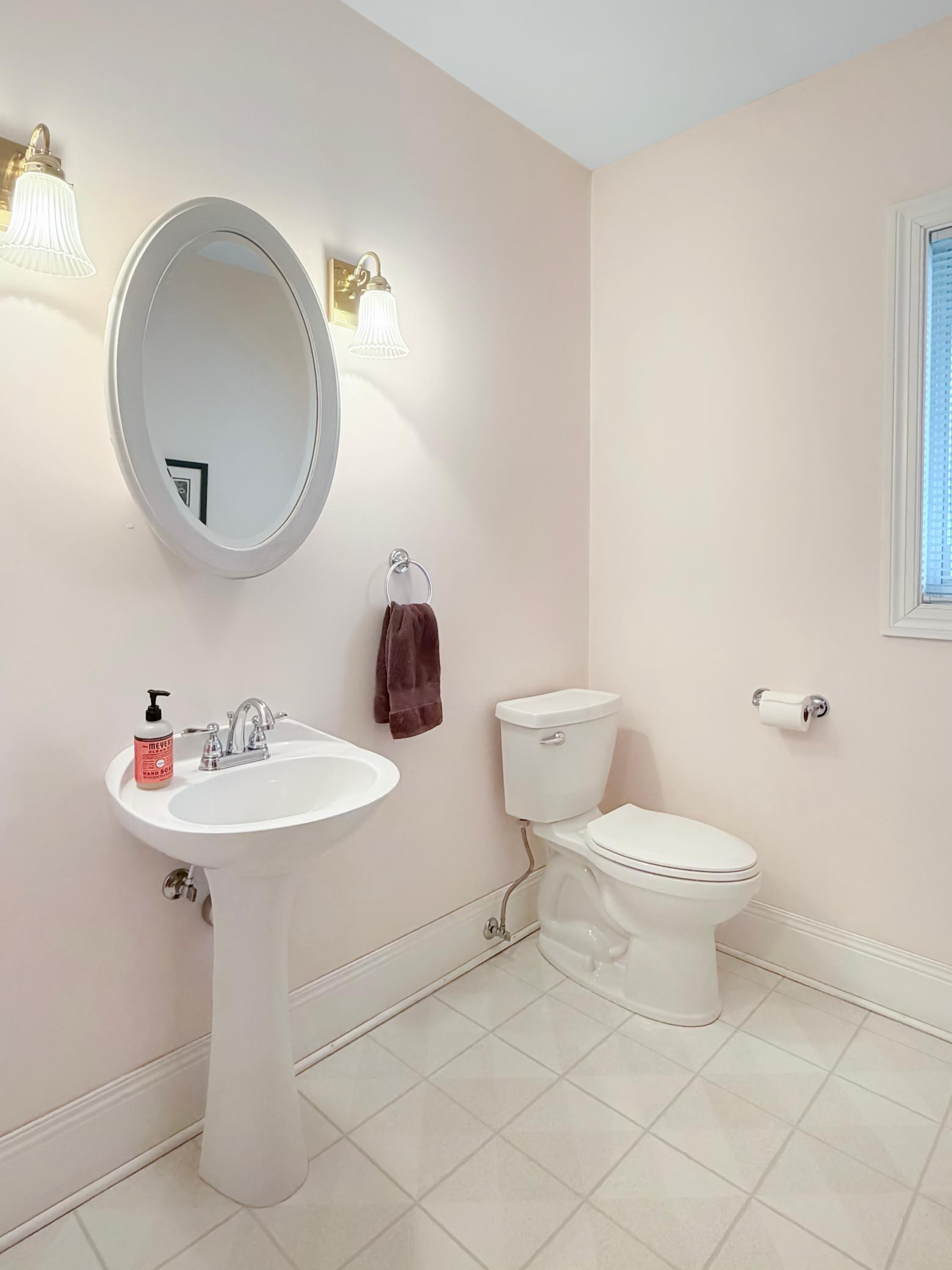 103 Whitney Circle Property Photo 18