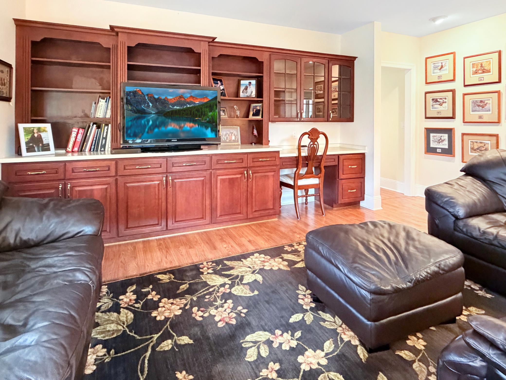 103 Whitney Circle Property Photo 23