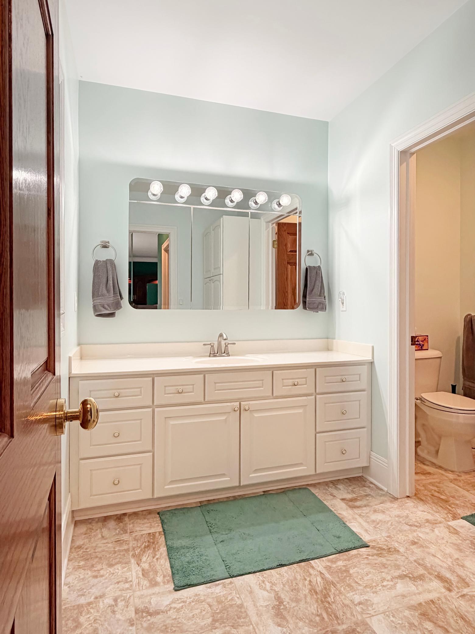 103 Whitney Circle Property Photo 33