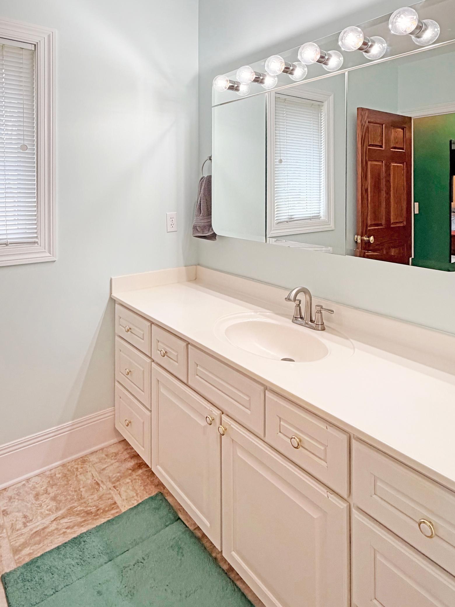 103 Whitney Circle Property Photo 34