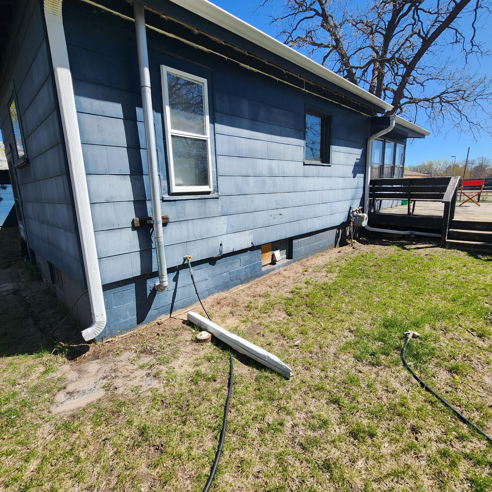 11444 Hanson Boulevard Nw Property Photo 3