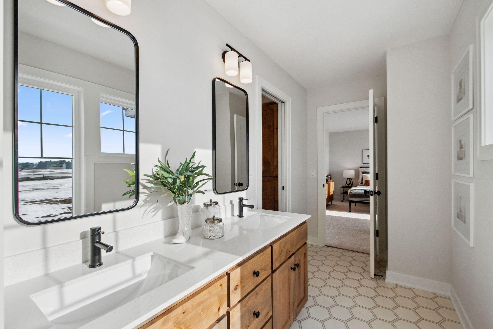 1236 Ardara Ridge Road Property Photo 16
