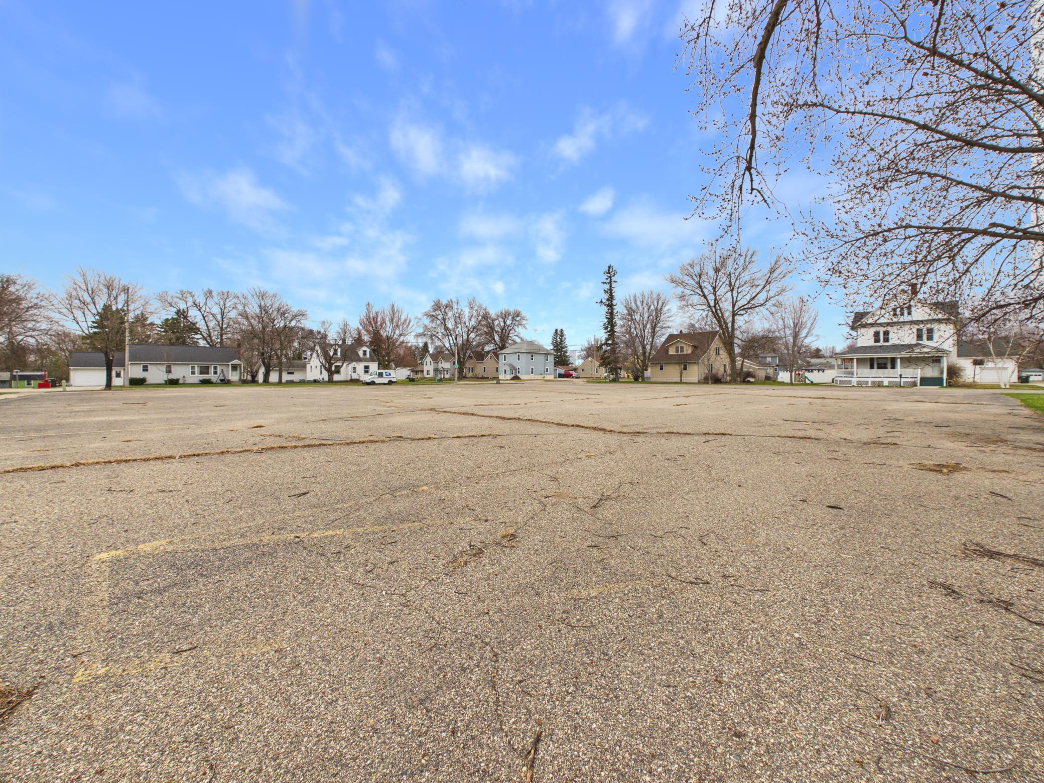 Tbd Third Street Se Property Photo 1