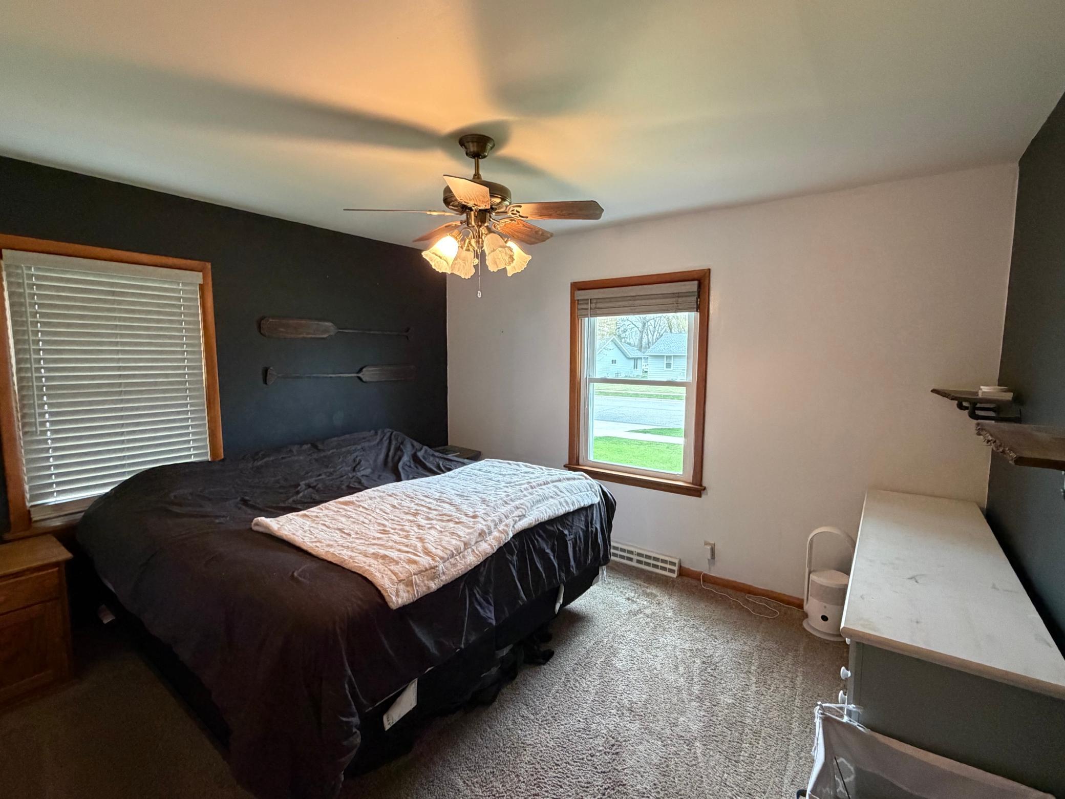 515 Oak Street N Property Photo 15
