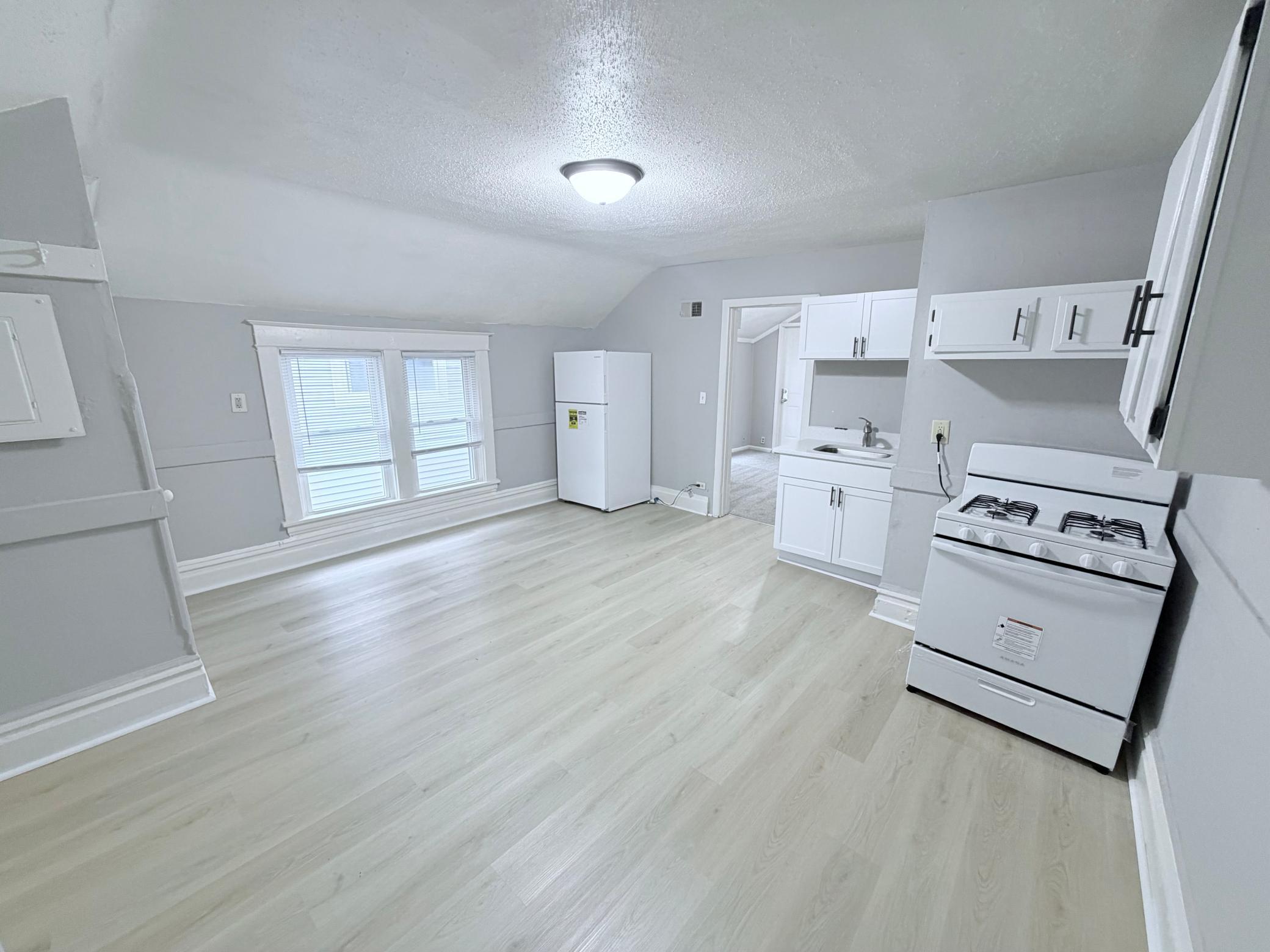 169 Sherburne Avenue Property Photo 6