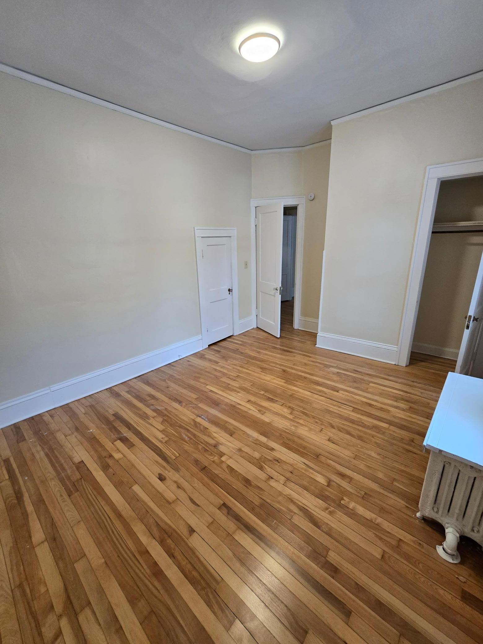 2017 Grand Avenue S Property Photo 9