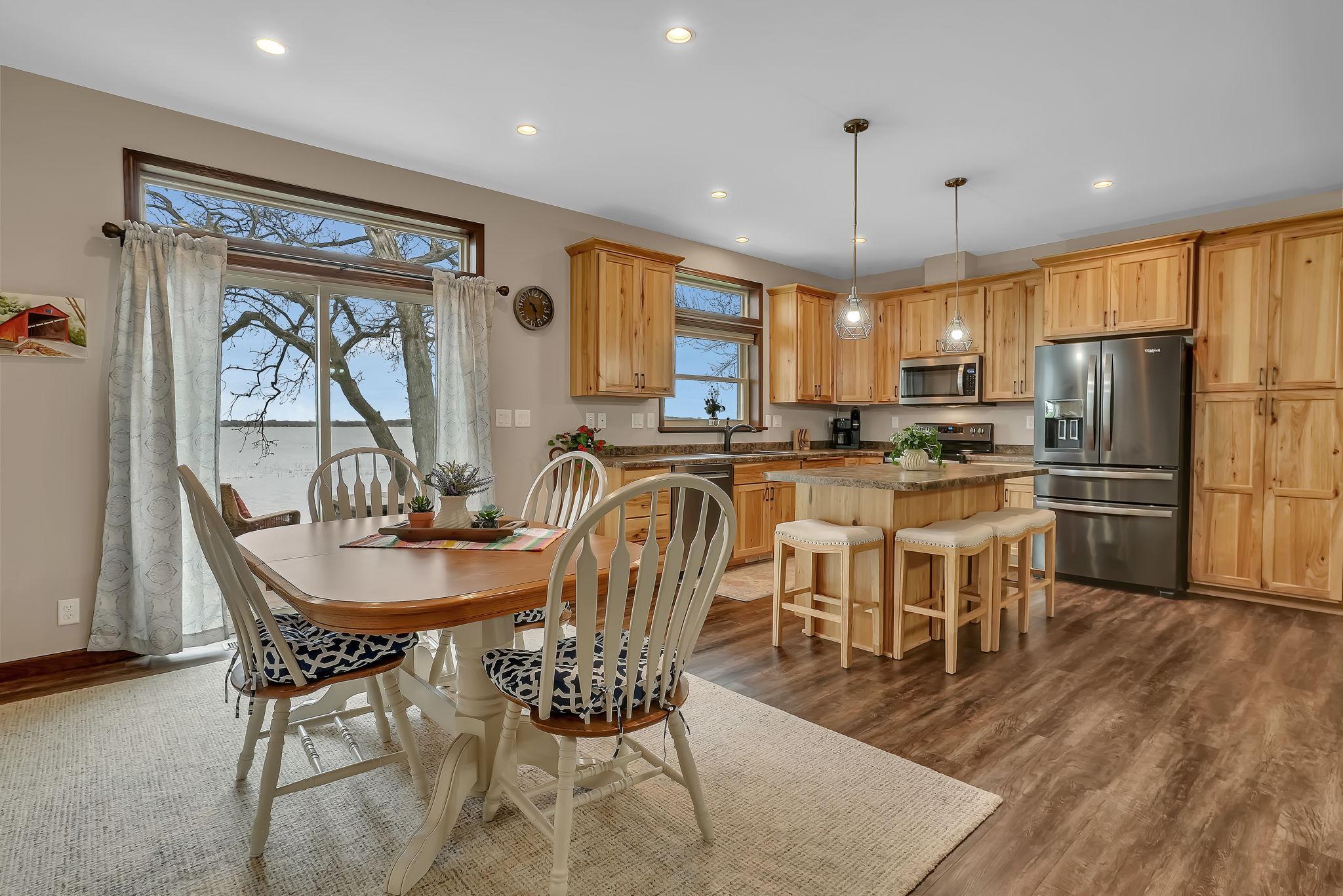 14535 Breezy Point Road Property Photo 24