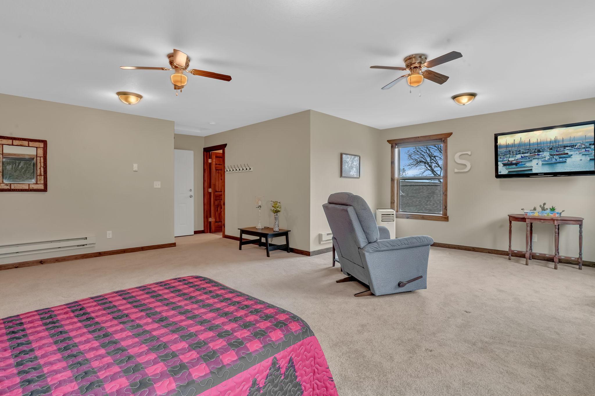 14535 Breezy Point Road Property Photo 37