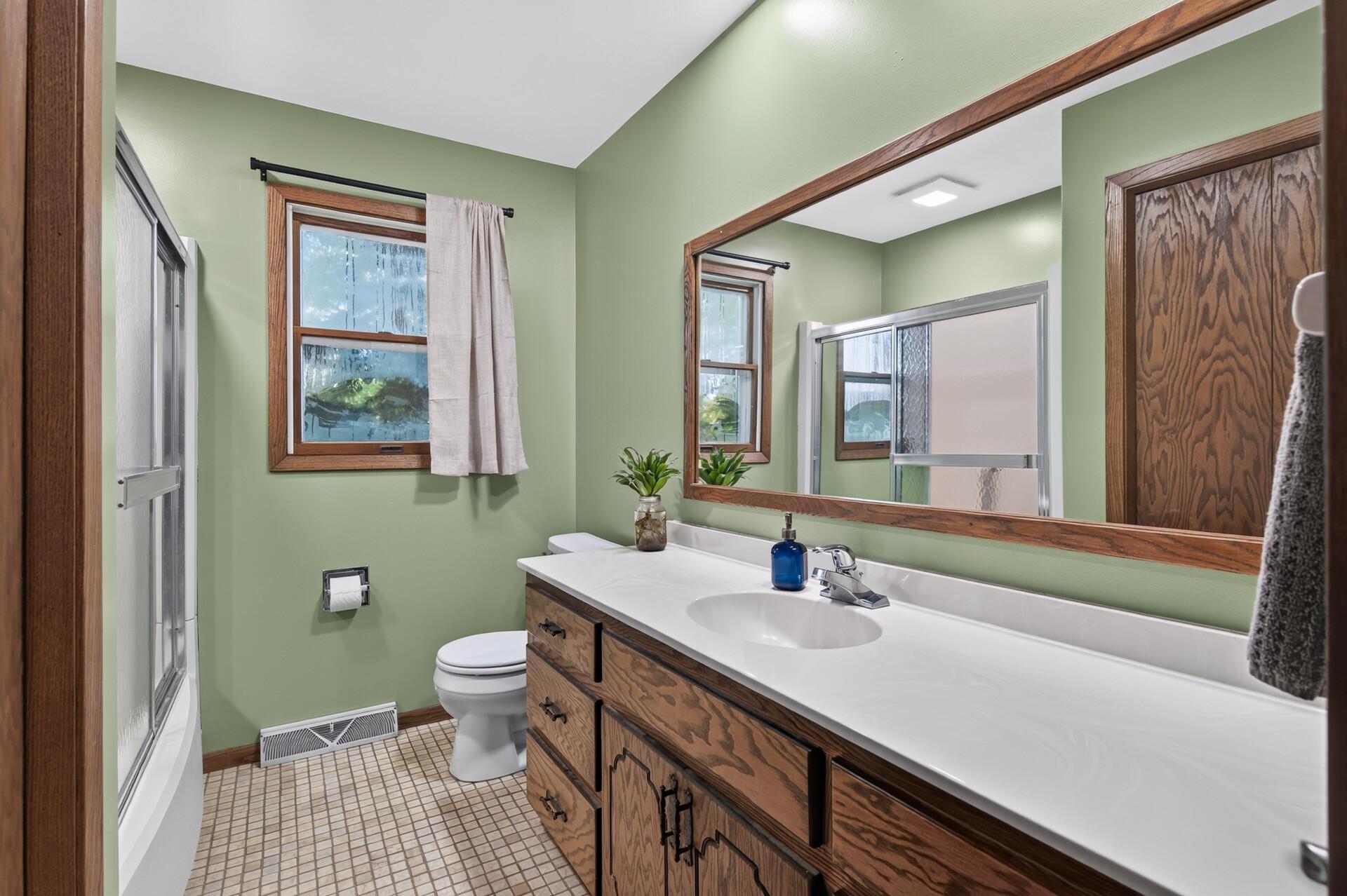 1310 Woods Circle Property Photo 16