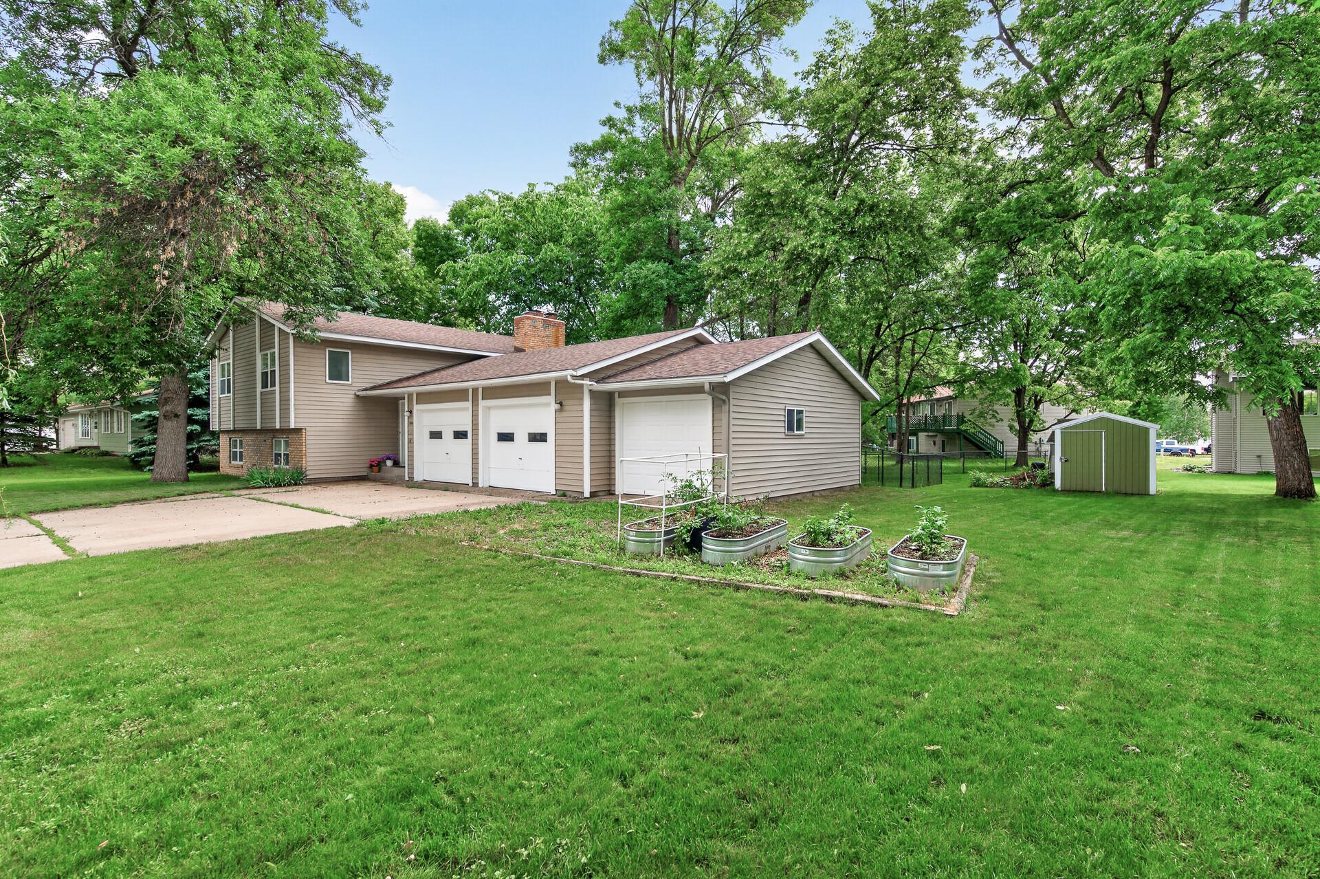 1310 Woods Circle Property Photo 29