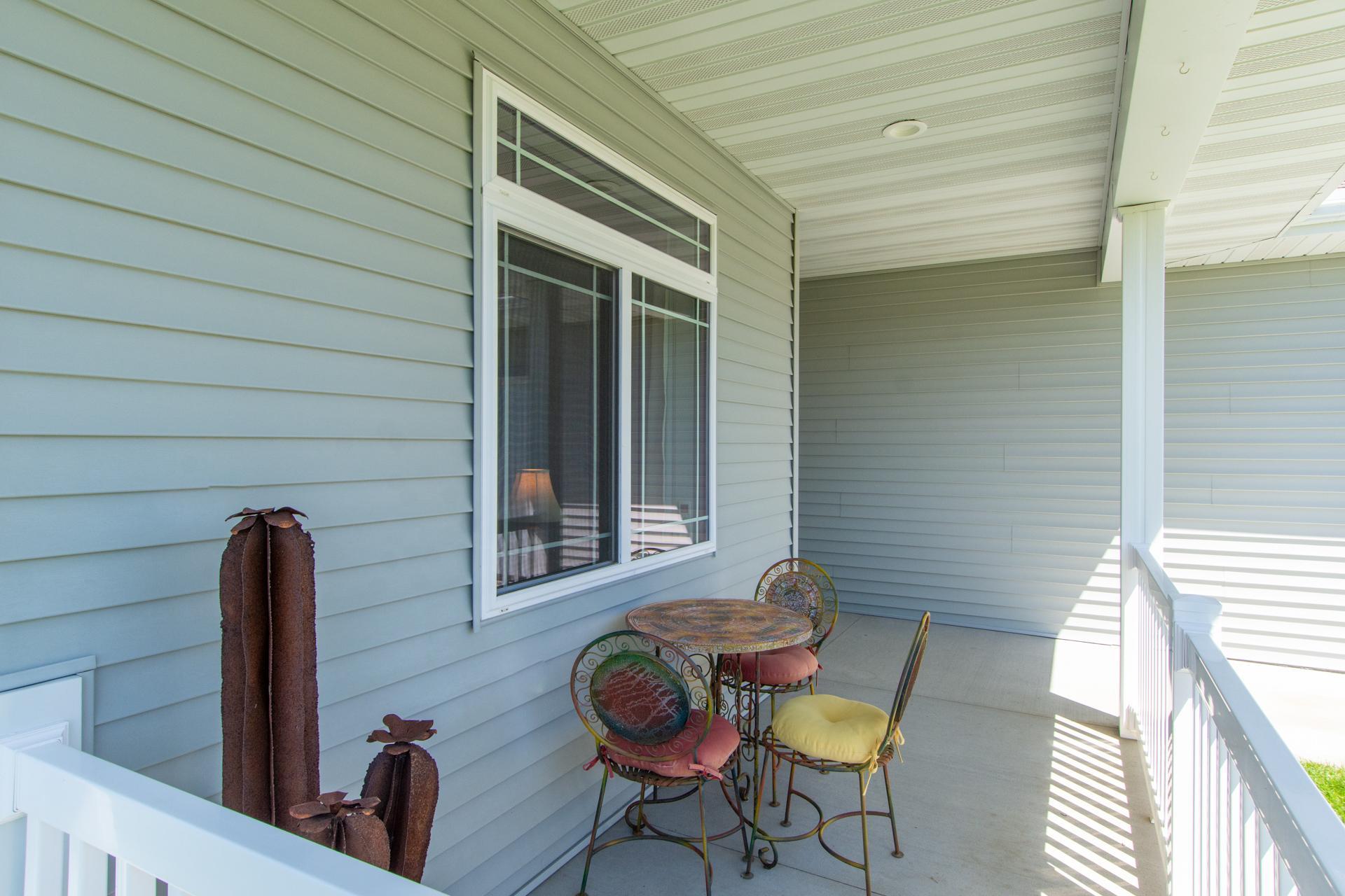 1552 Eagle Ridge Street Ne Property Photo 3