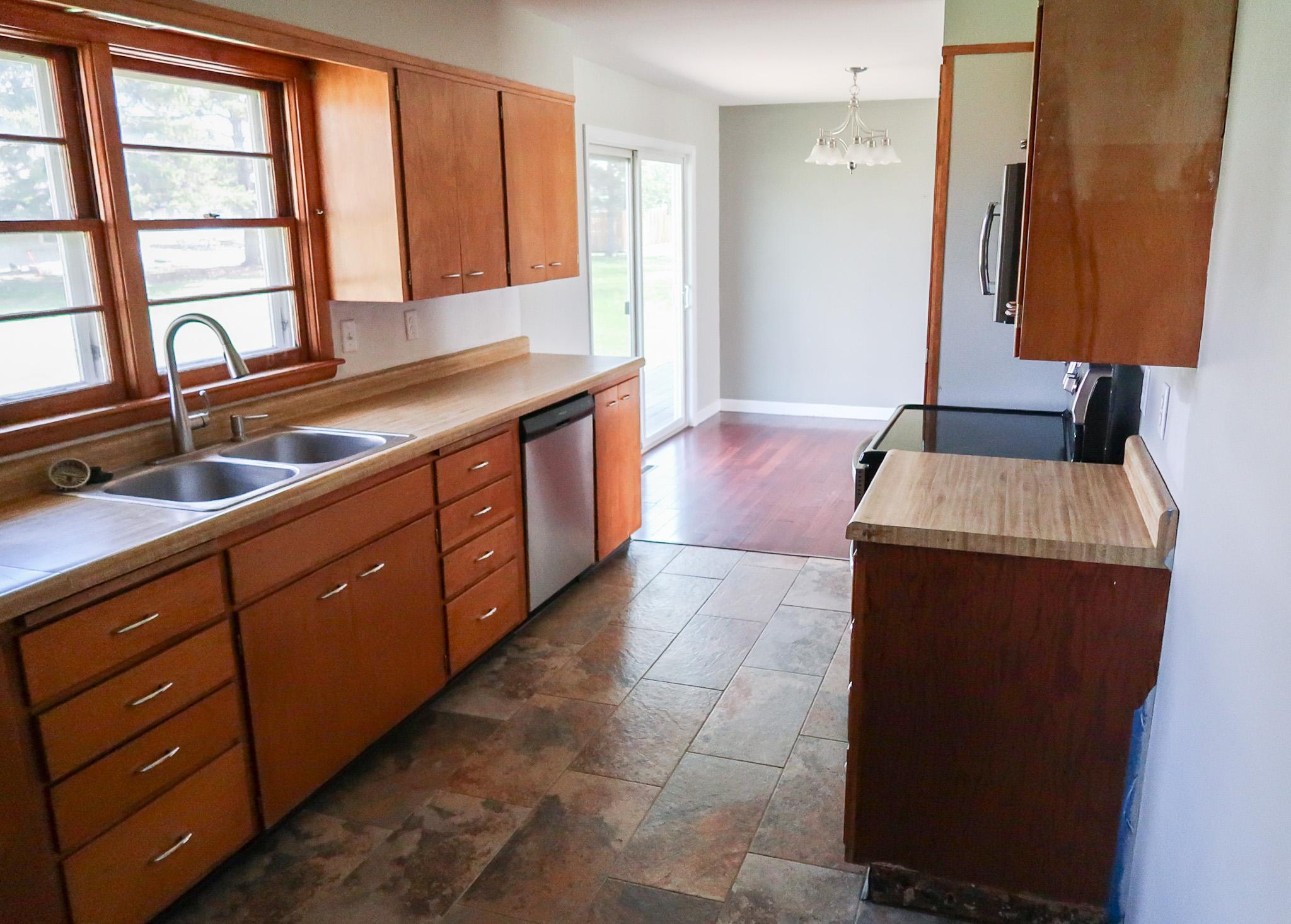 308 4th Street E Property Photo 14