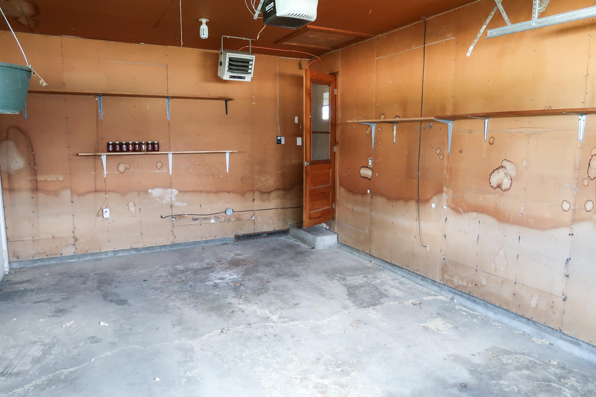 308 4th Street E Property Photo 42