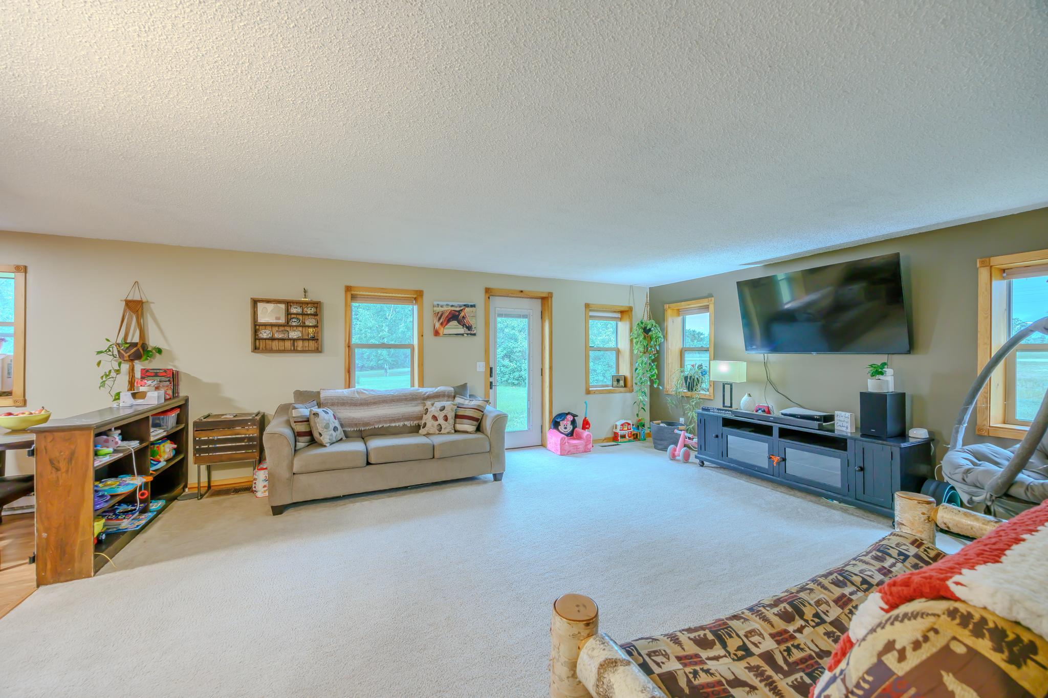 24058 County 2 Property Photo 8