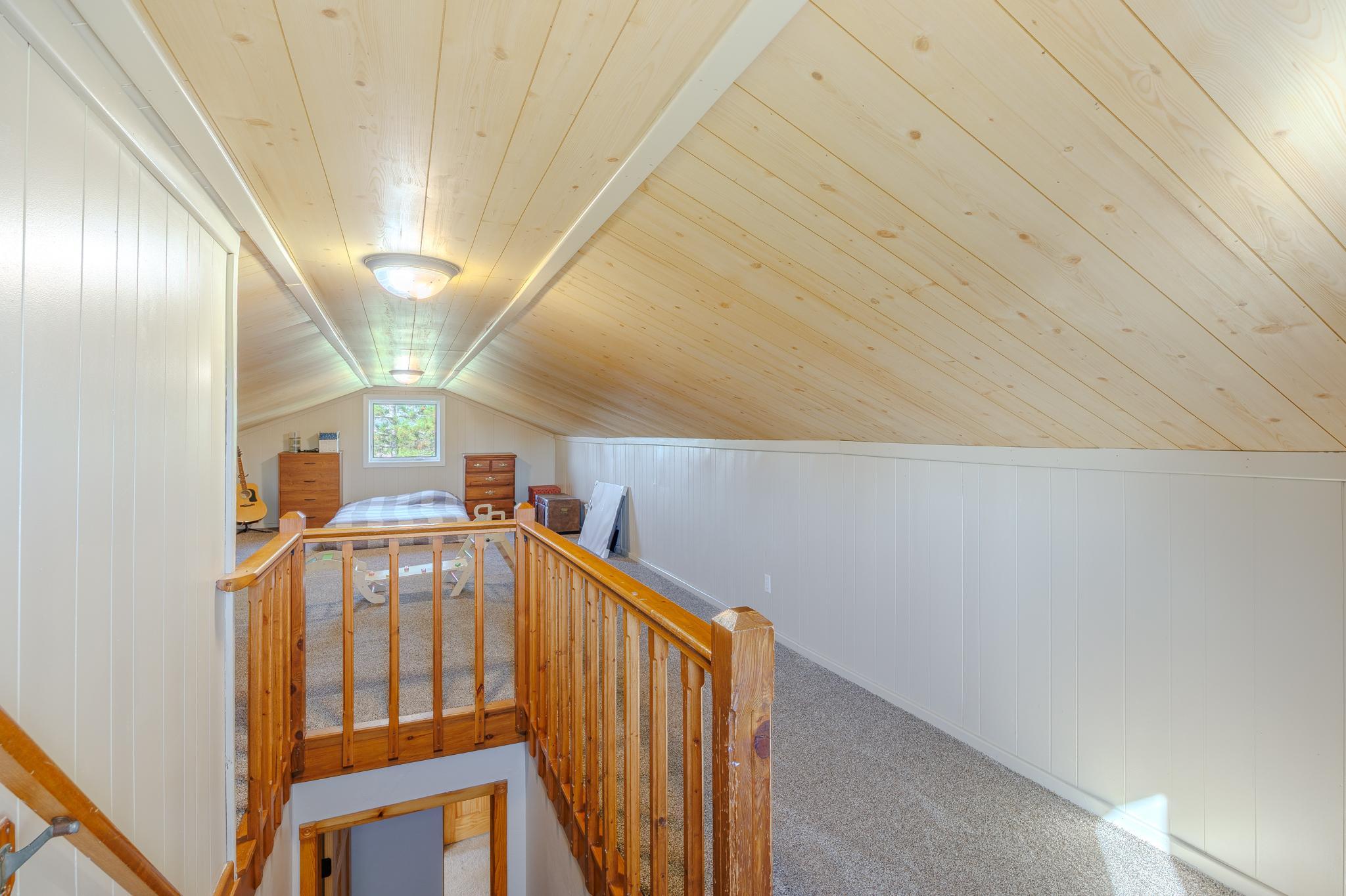 24058 County 2 Property Photo 16