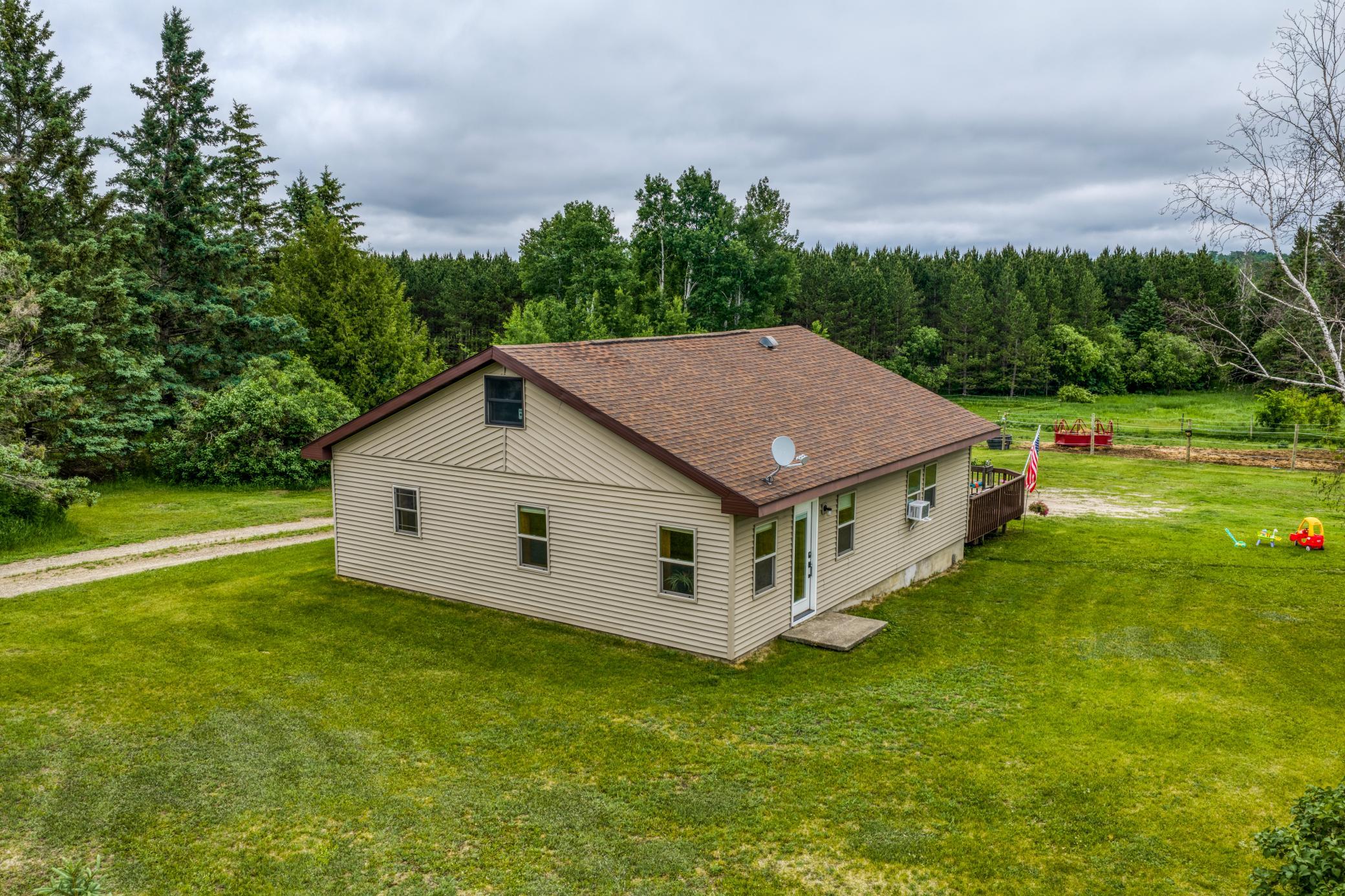 24058 County 2 Property Photo 45