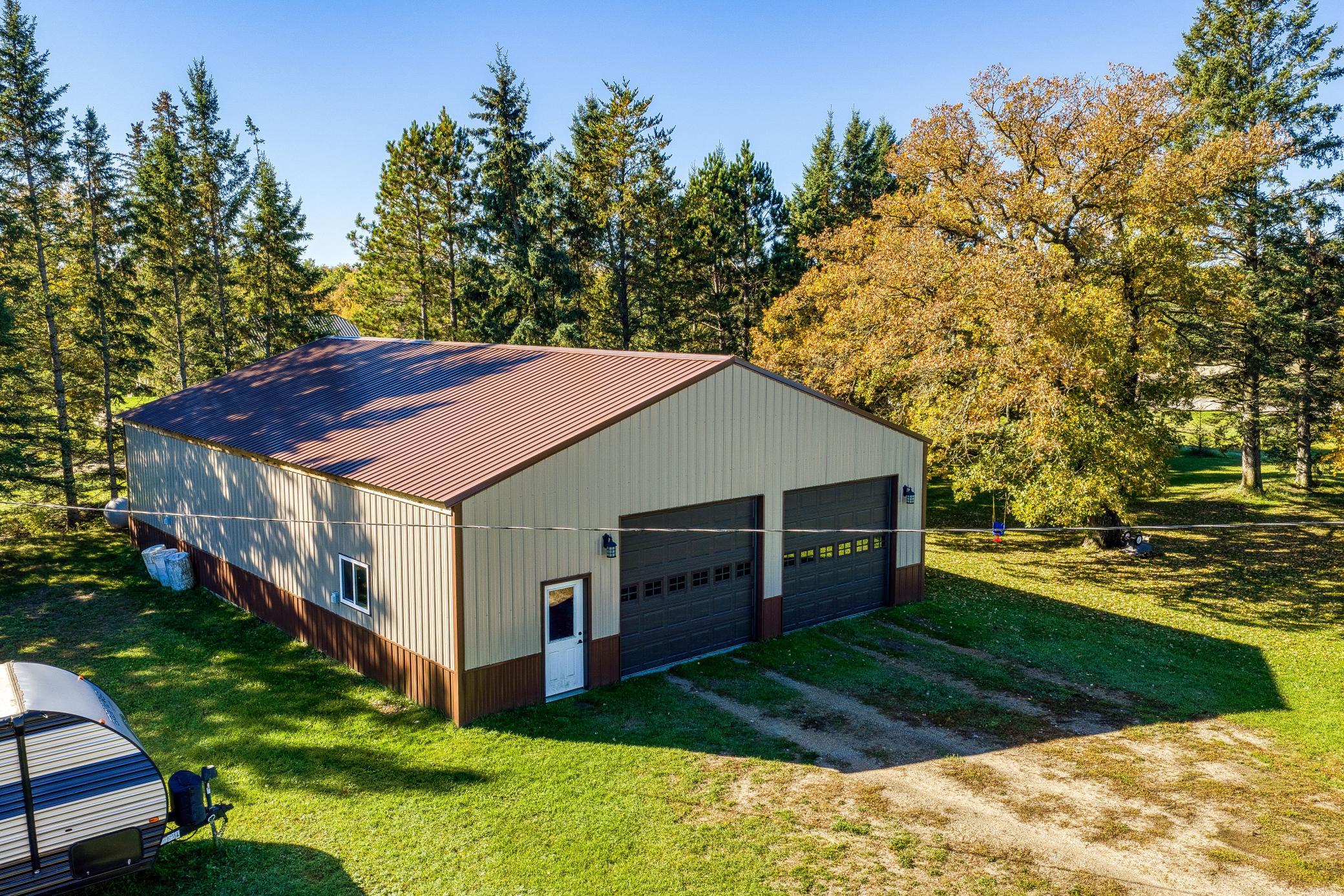 24058 County 2 Property Photo 103