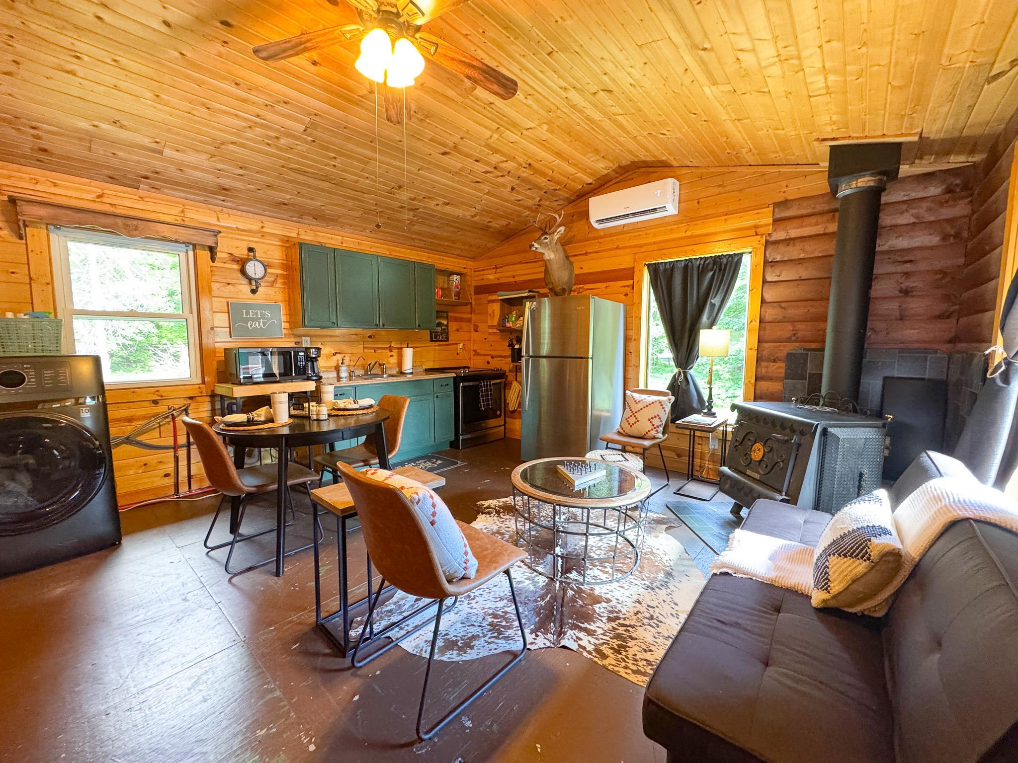 41918 Sugar Maple Drive Property Photo 4
