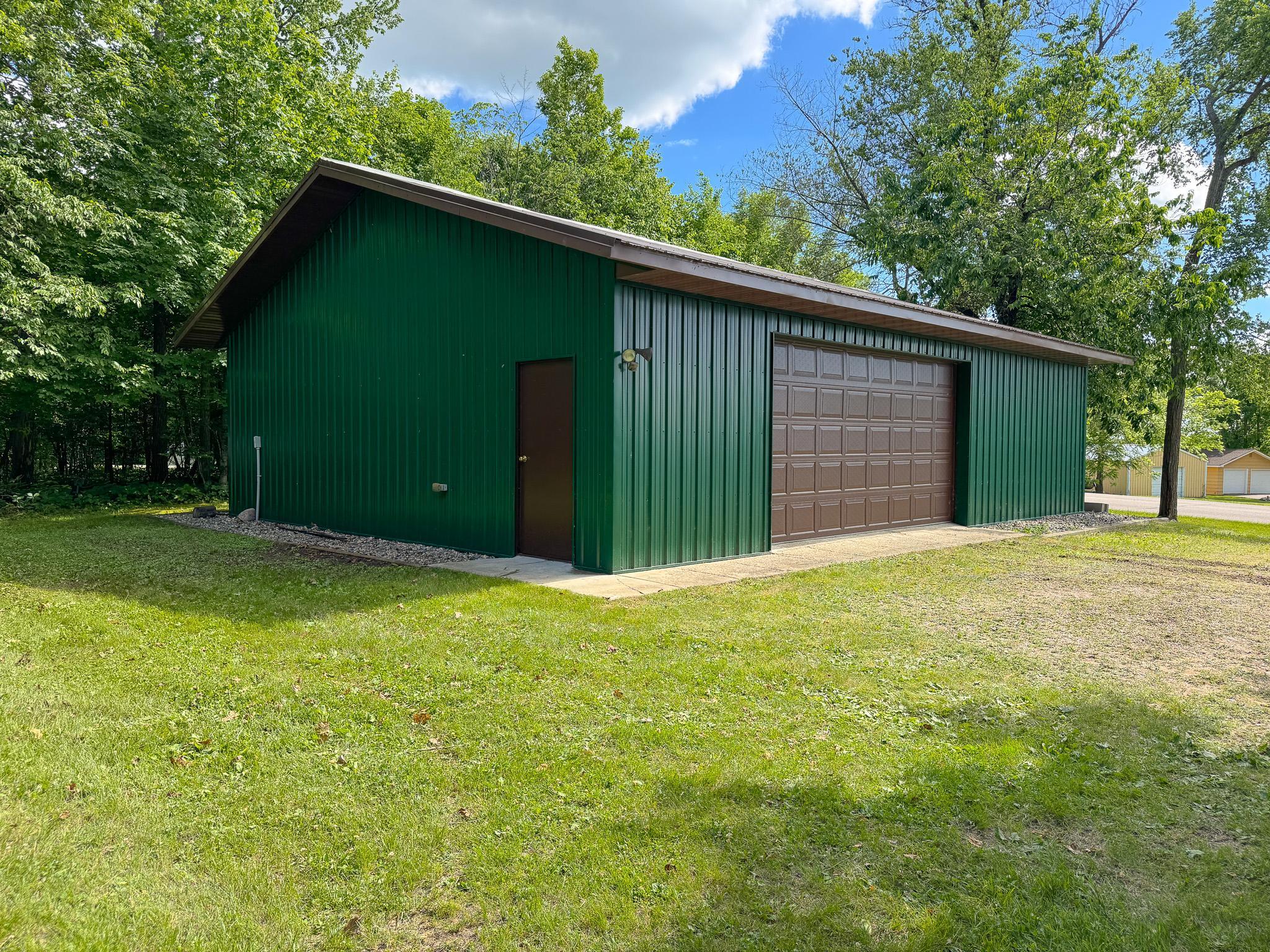 41918 Sugar Maple Drive Property Photo 11