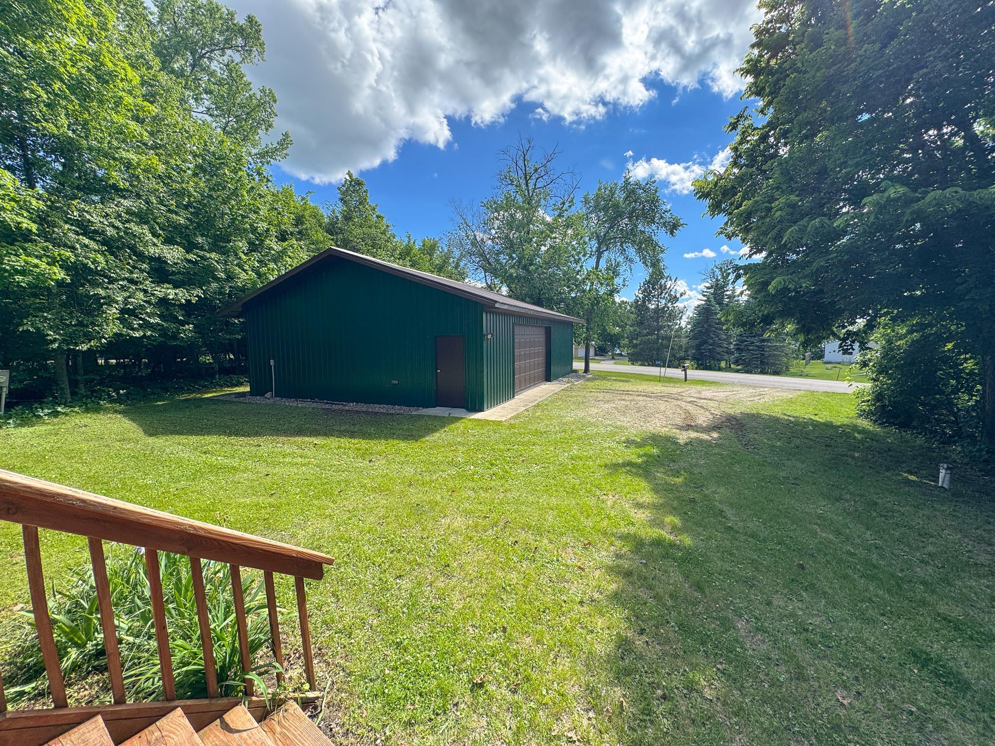 41918 Sugar Maple Drive Property Photo 22