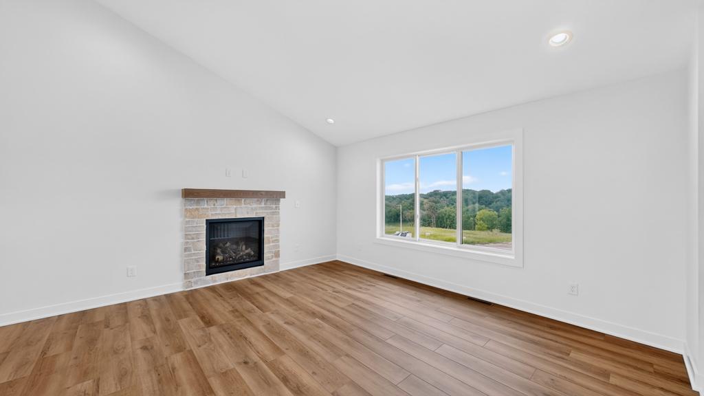 3463 Stonehedge Dr Ne Property Photo 15