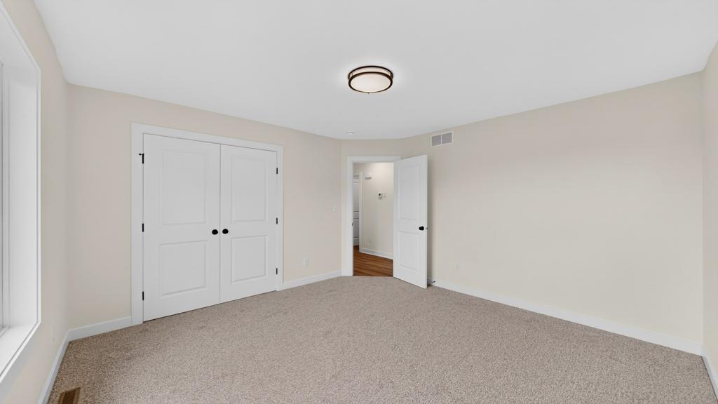 3463 Stonehedge Dr Ne Property Photo 21