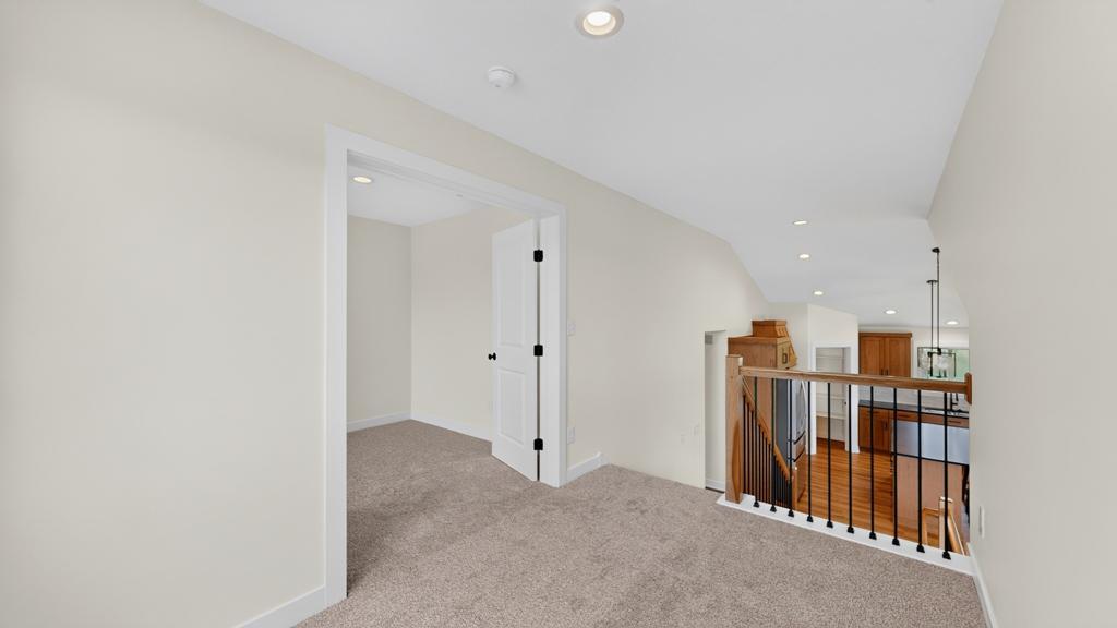 3463 Stonehedge Dr Ne Property Photo 24