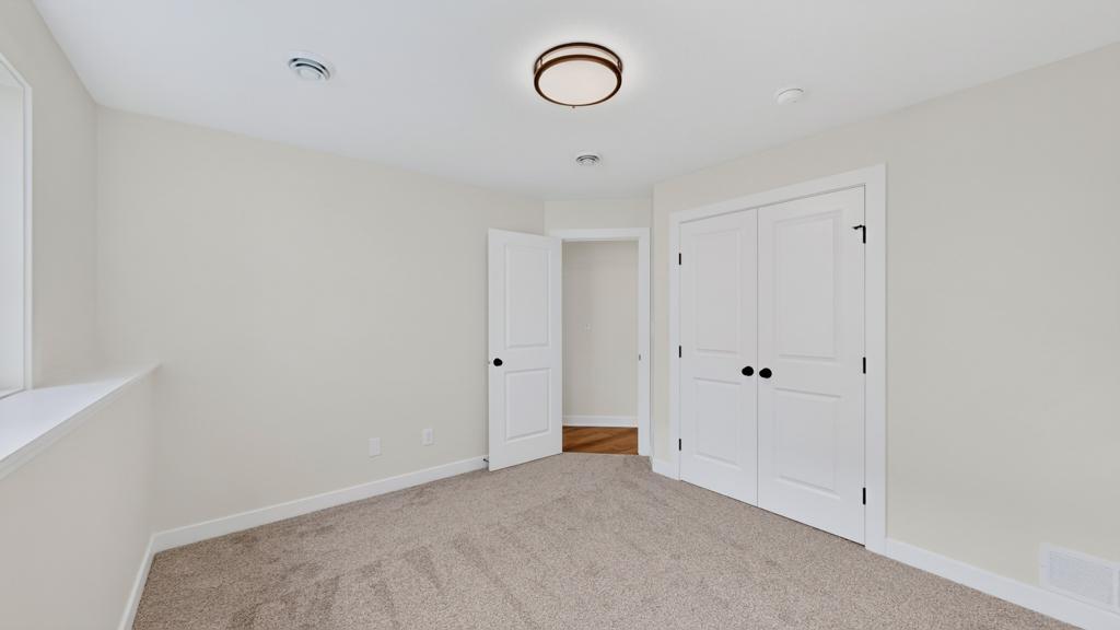3463 Stonehedge Dr Ne Property Photo 40