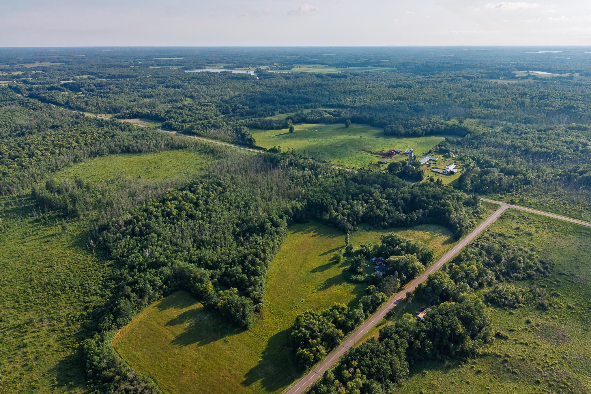 18467 Vineland Road Property Photo 24