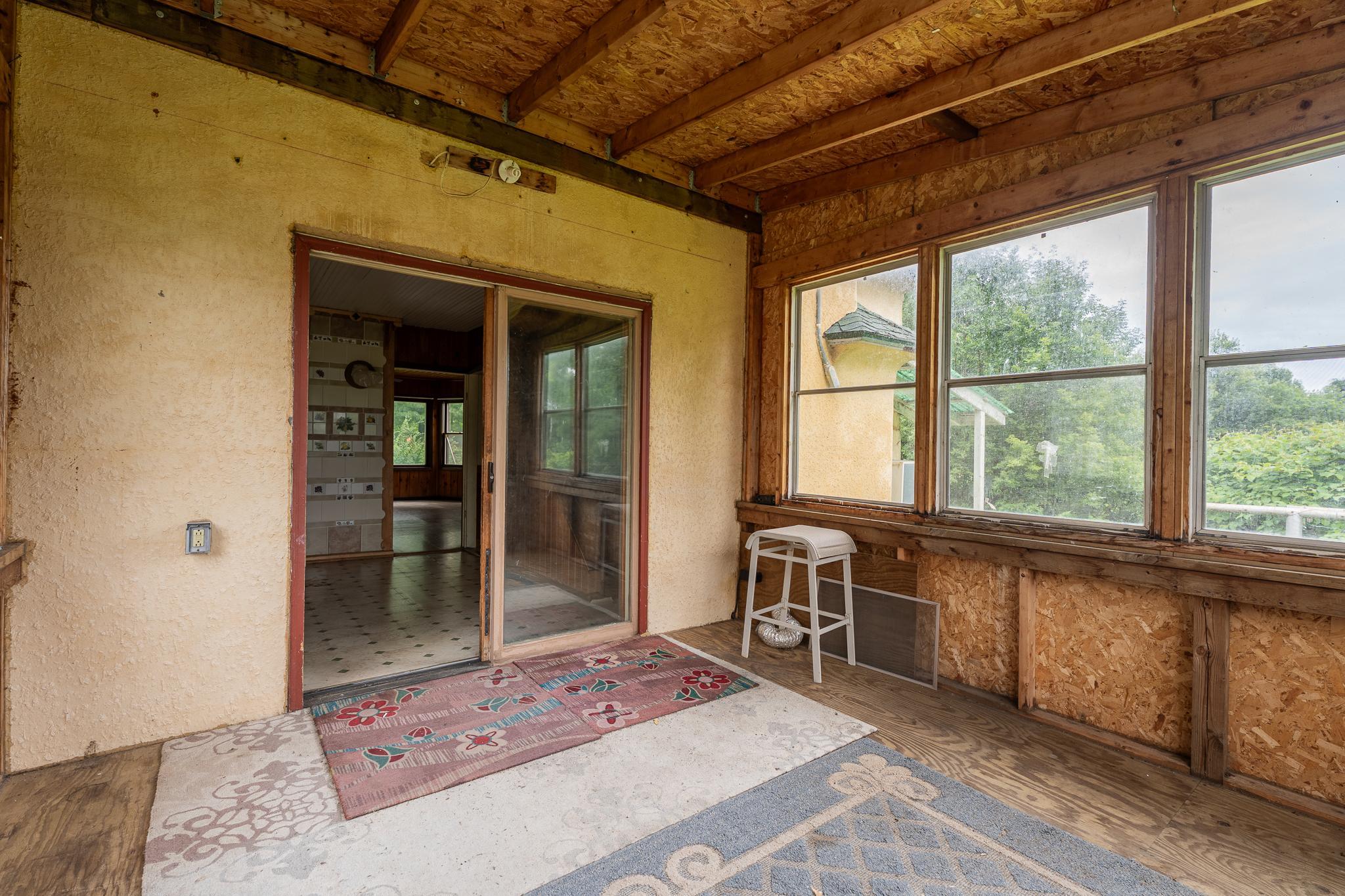 18467 Vineland Road Property Photo 27