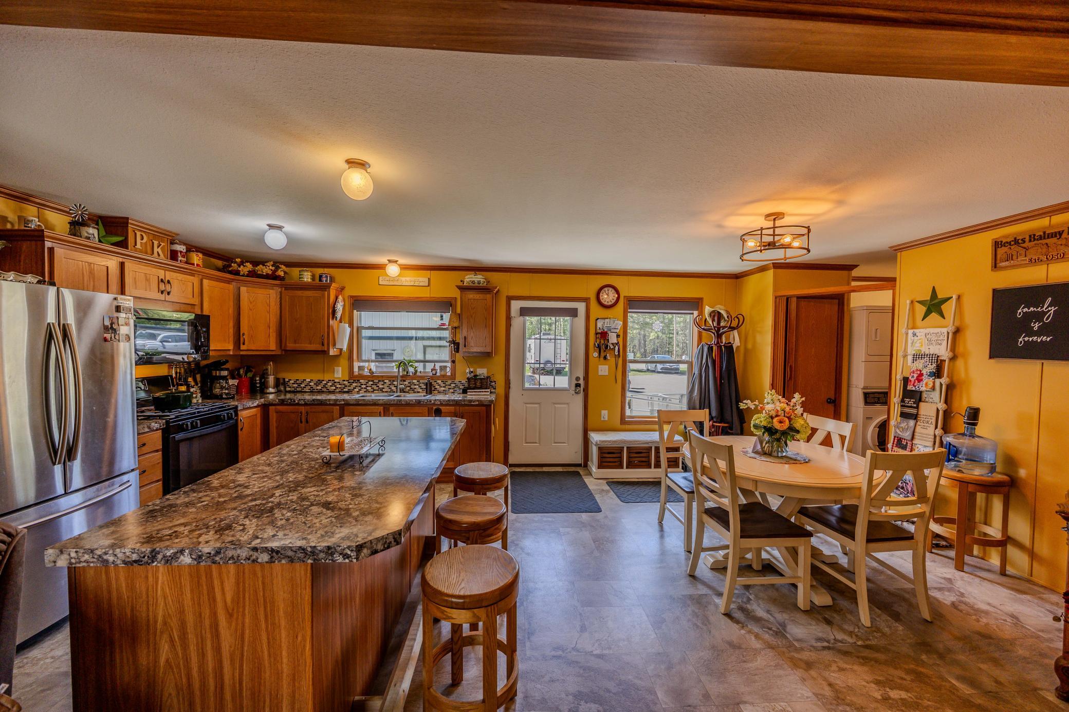 21622 County 80 Property Photo 7