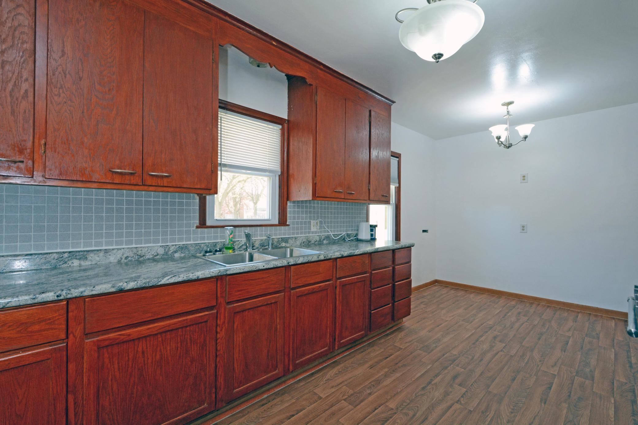 2122 30th Avenue N Property Photo 11