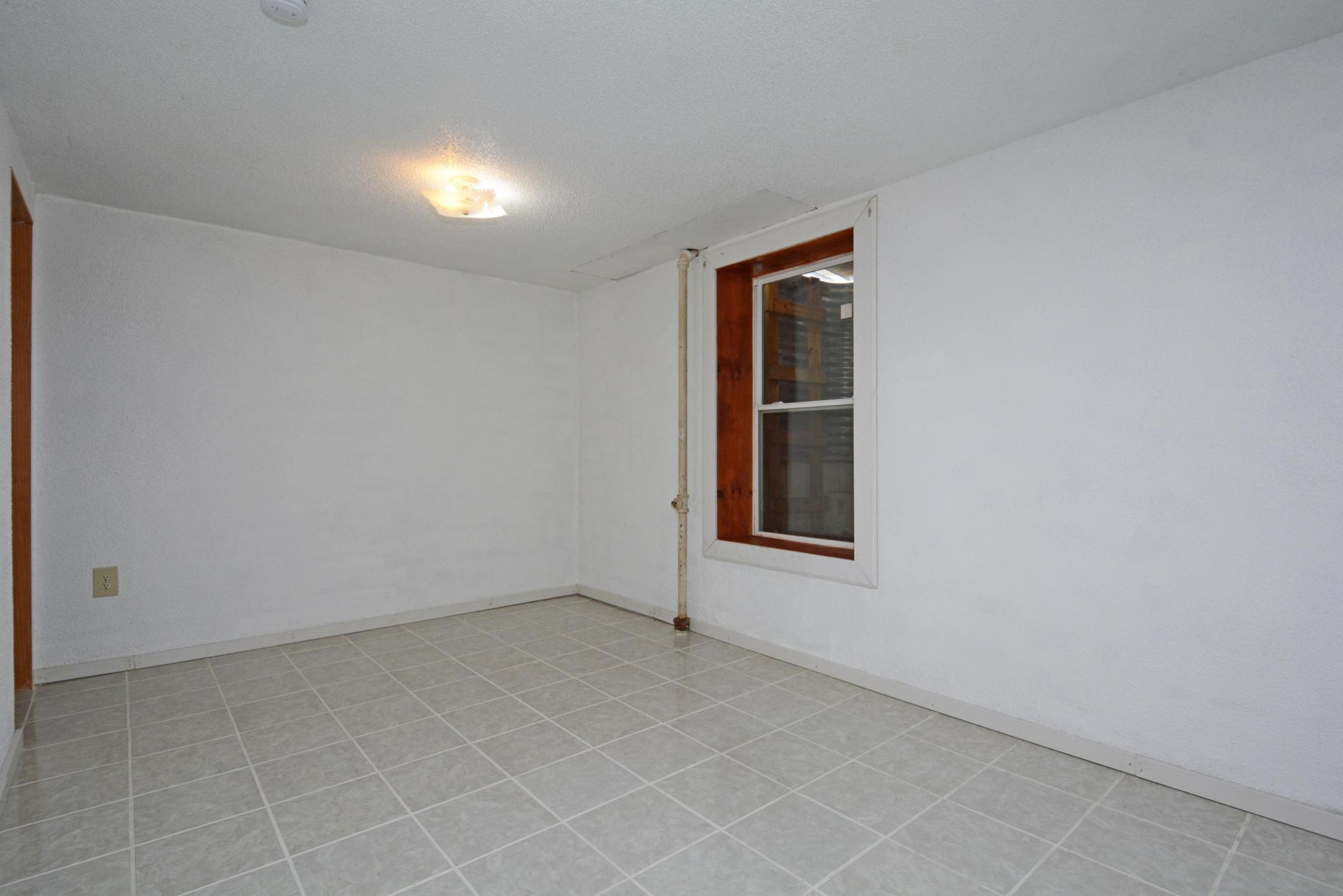 2122 30th Avenue N Property Photo 18