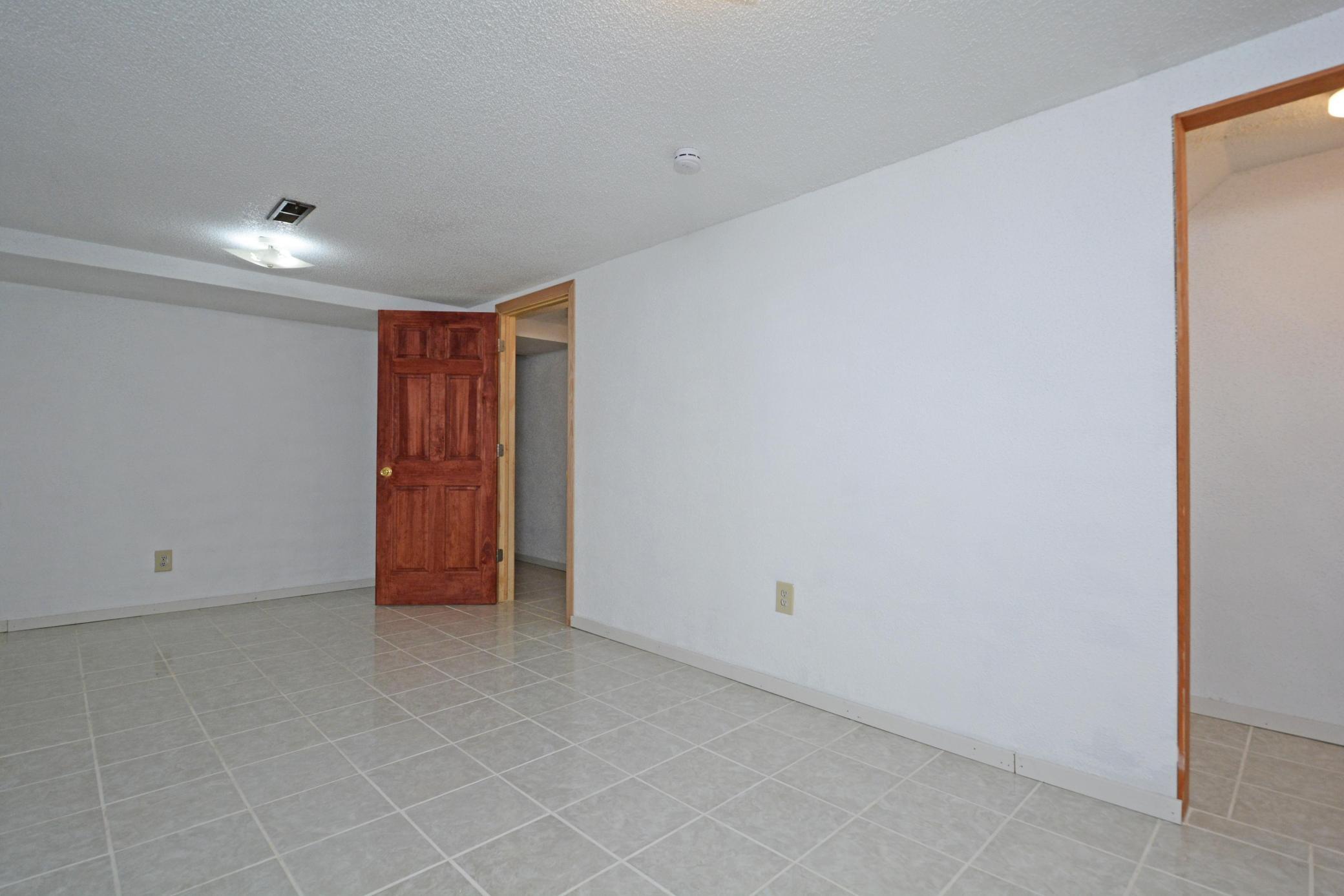 2122 30th Avenue N Property Photo 19