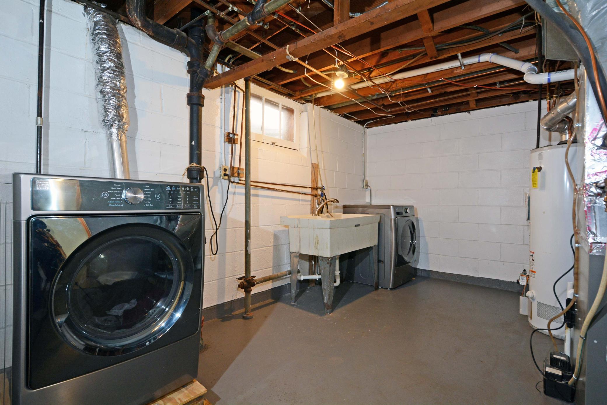 2122 30th Avenue N Property Photo 23