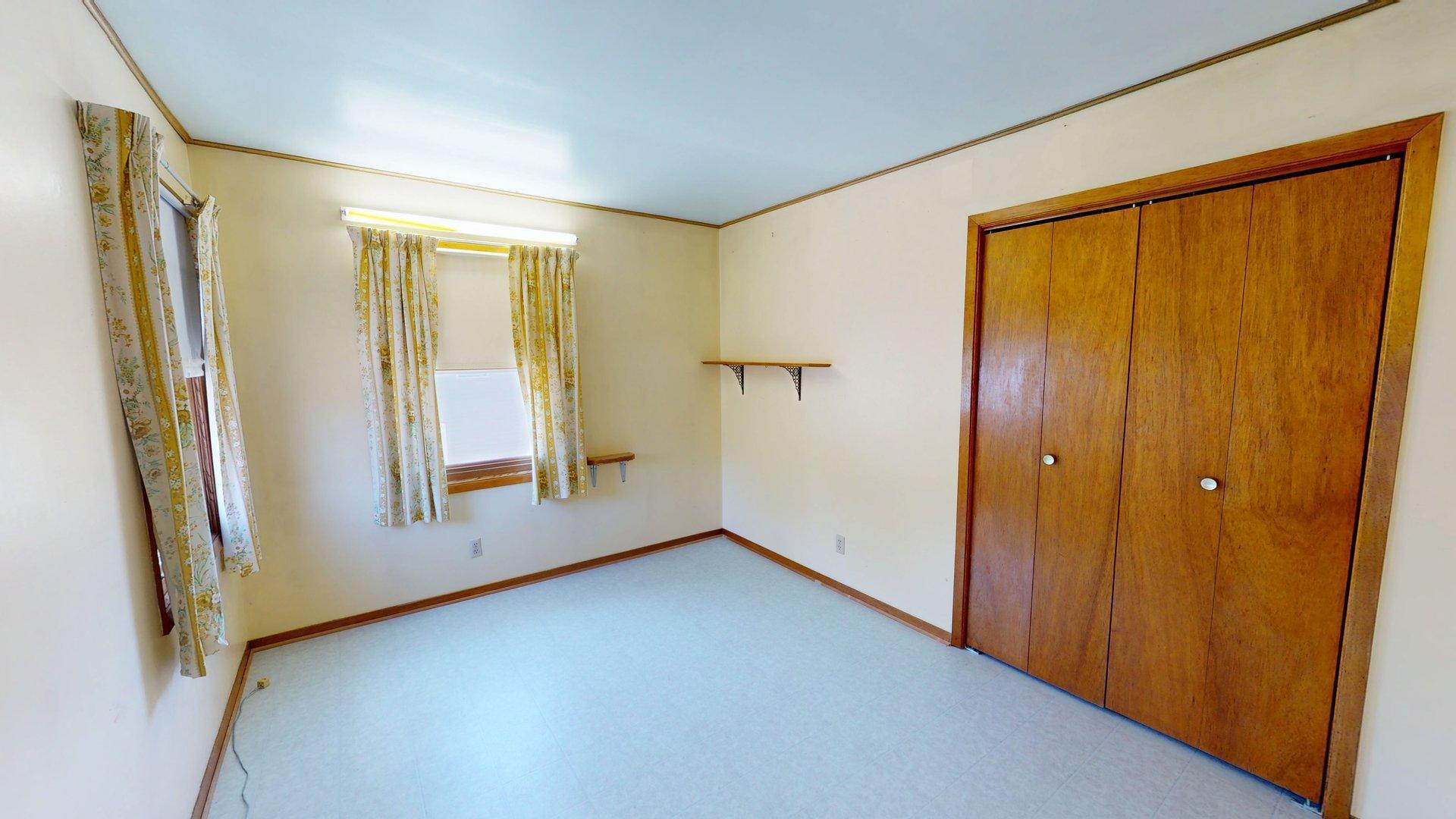 406 Giles Place Property Photo 14