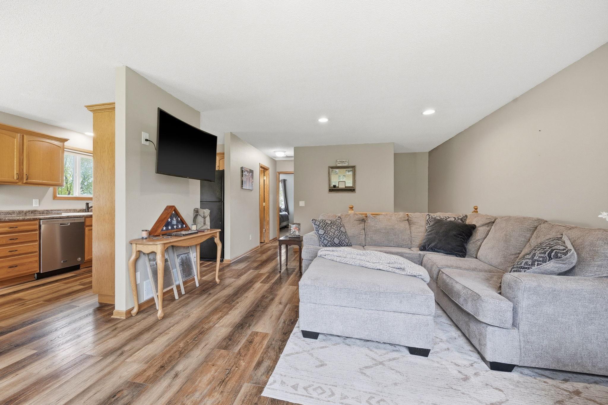 104 Century Lane Property Photo 10