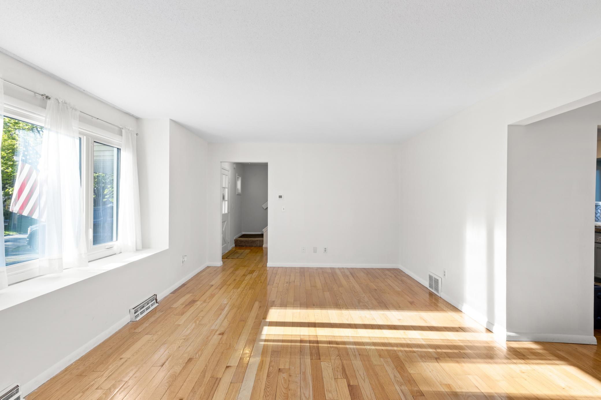 2904 Silver Lake Court Ne Property Photo 5