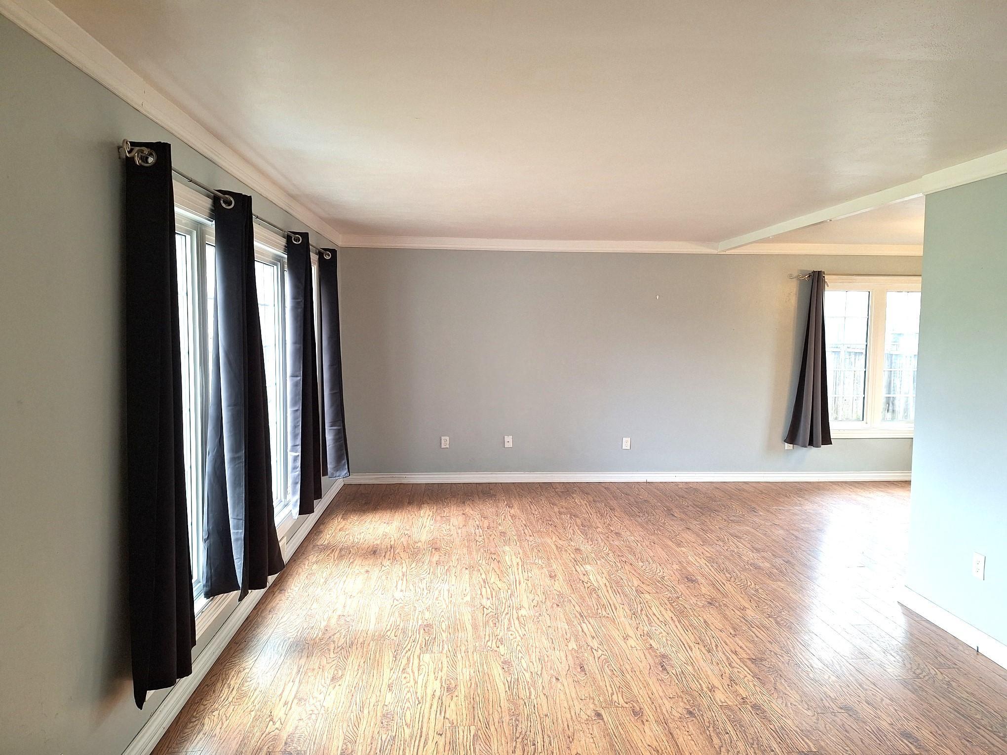 911 Emmerling Avenue Property Photo 4