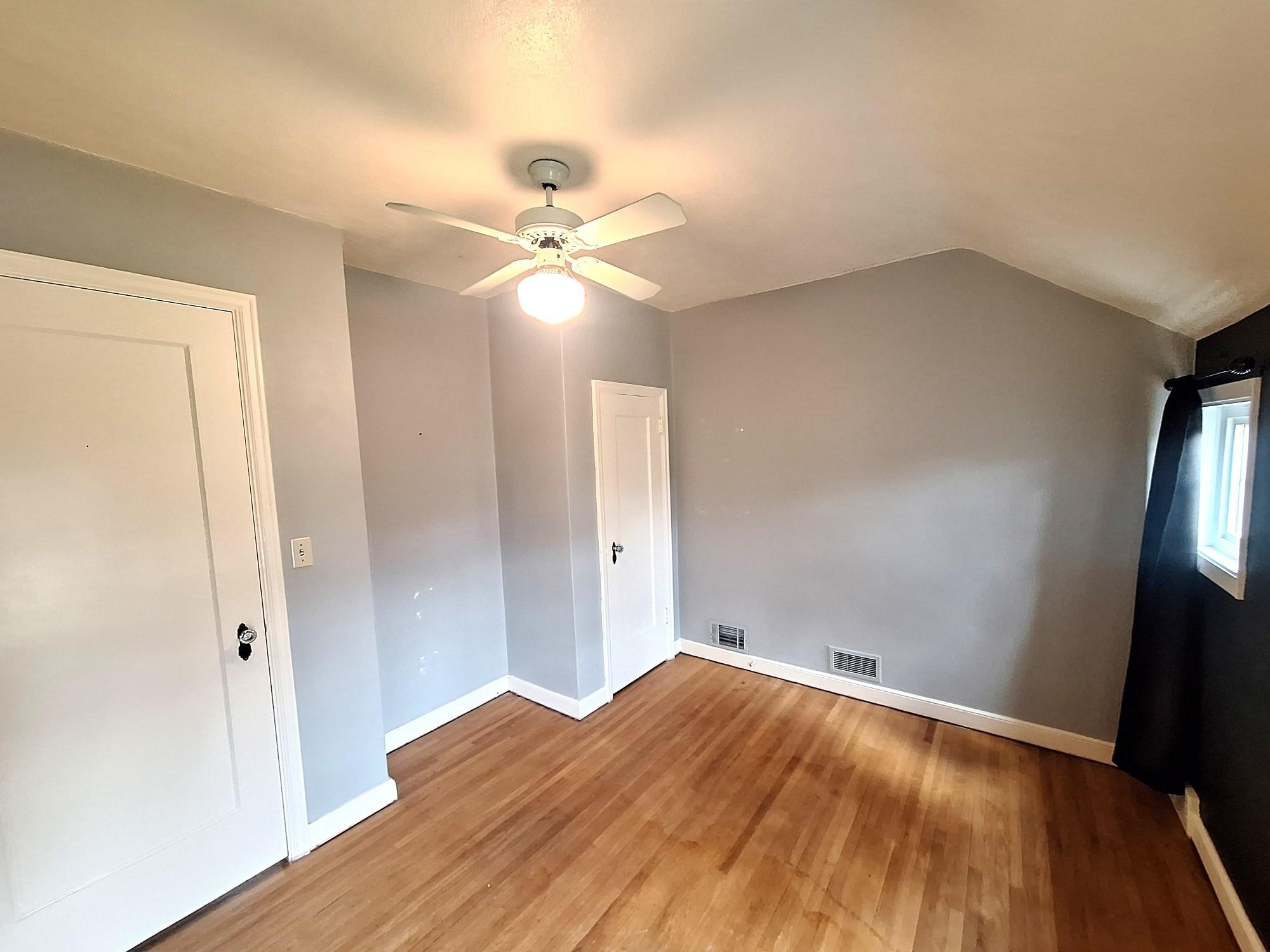911 Emmerling Avenue Property Photo 16