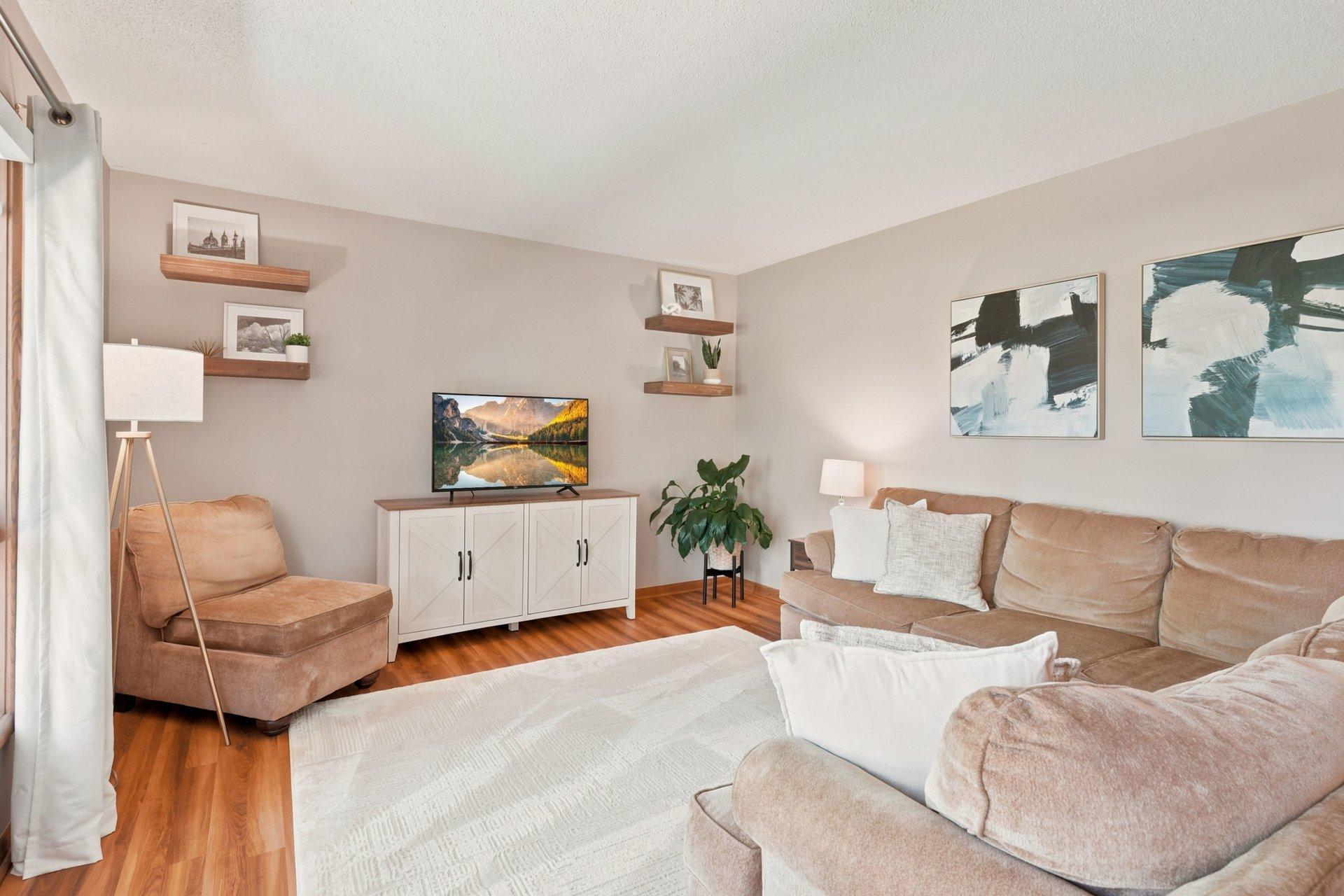 6525 Maple Drive Property Photo 6