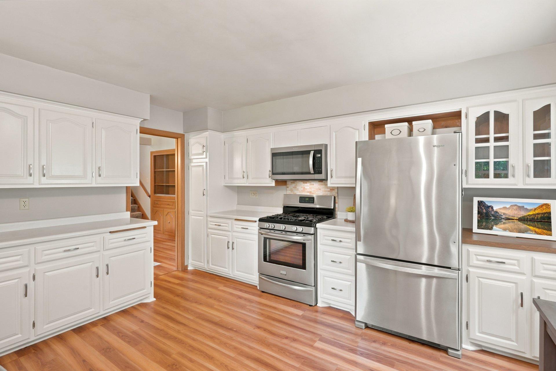 6525 Maple Drive Property Photo 8