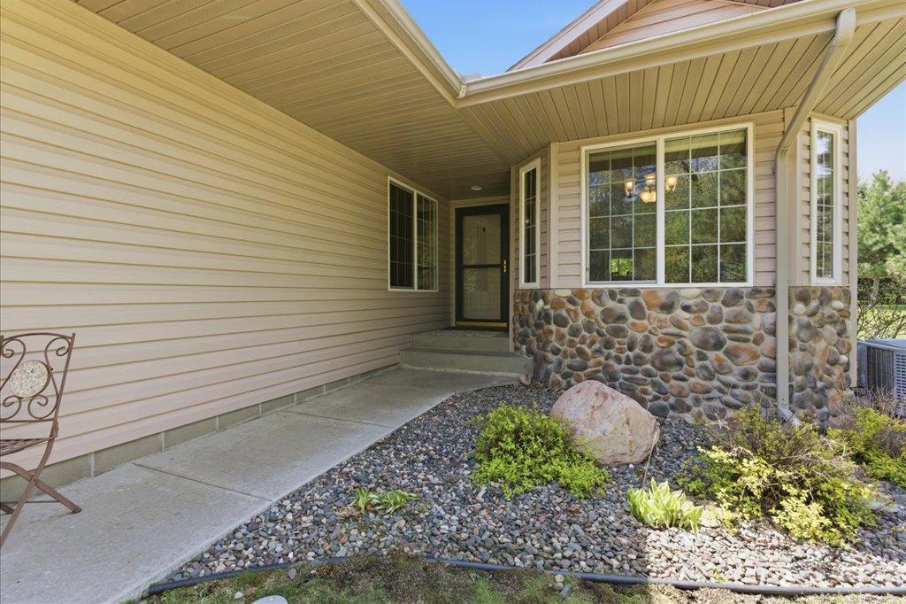 24175 White Pine Drive Property Photo 7