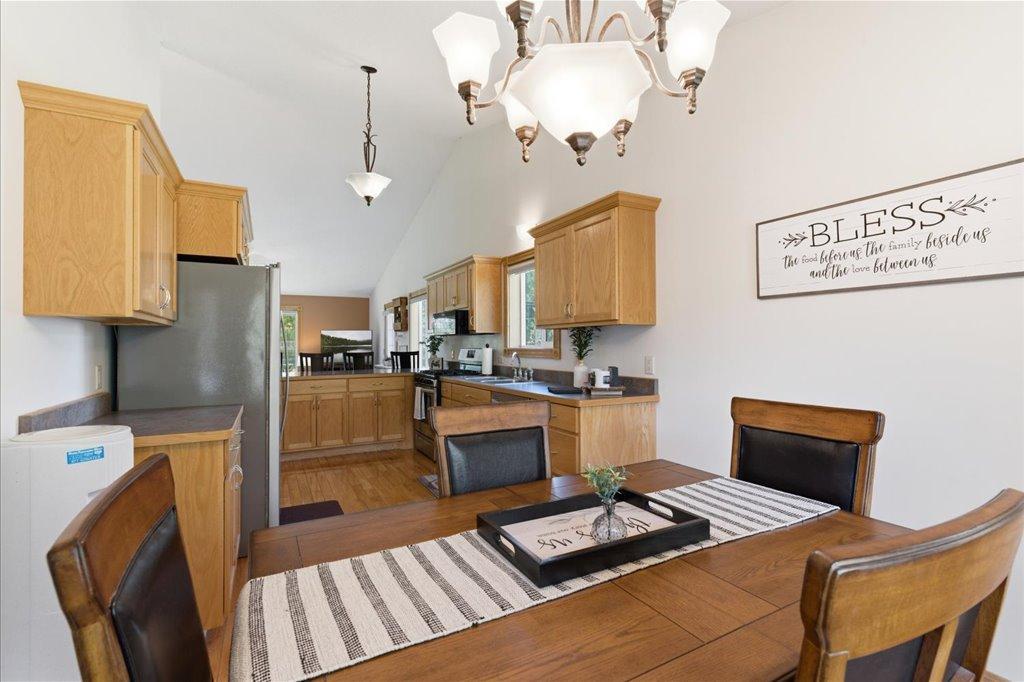 24175 White Pine Drive Property Photo 14