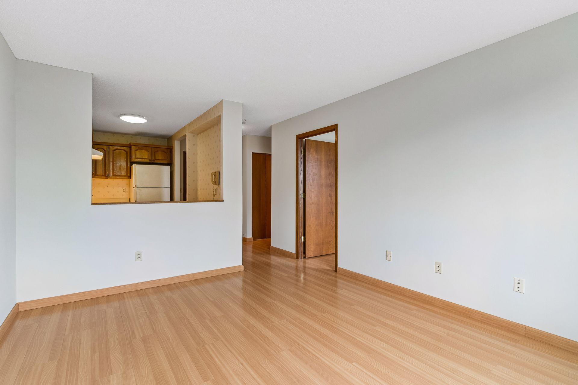1425 W 28th Street 315 Property Photo 11
