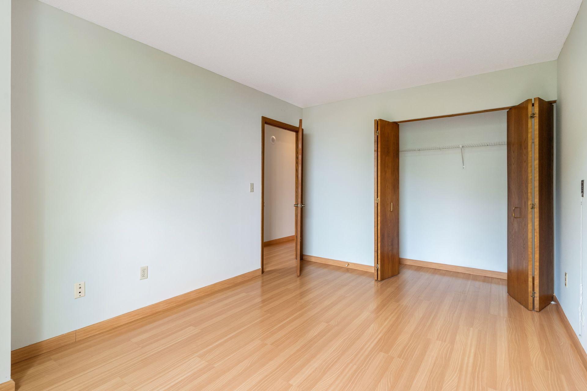1425 W 28th Street 315 Property Photo 16