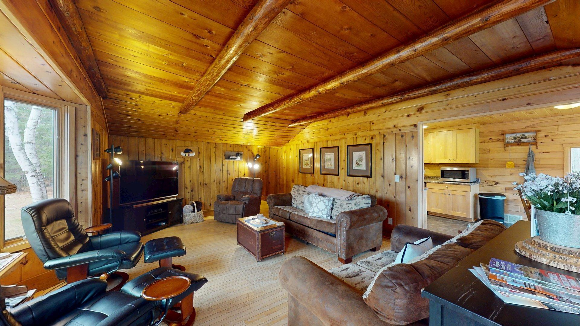 7485 Nelson Road Property Photo 16