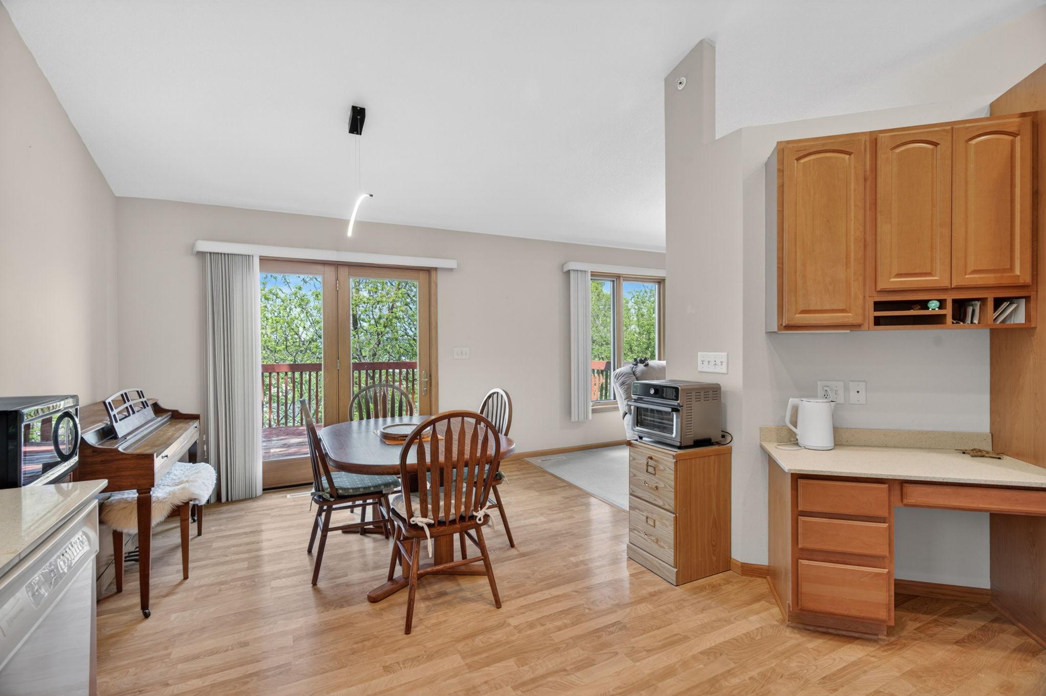95 22nd Street Sw Property Photo 6