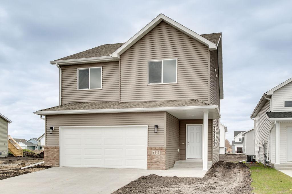 6826 Selkirk Drive S Property Photo 1