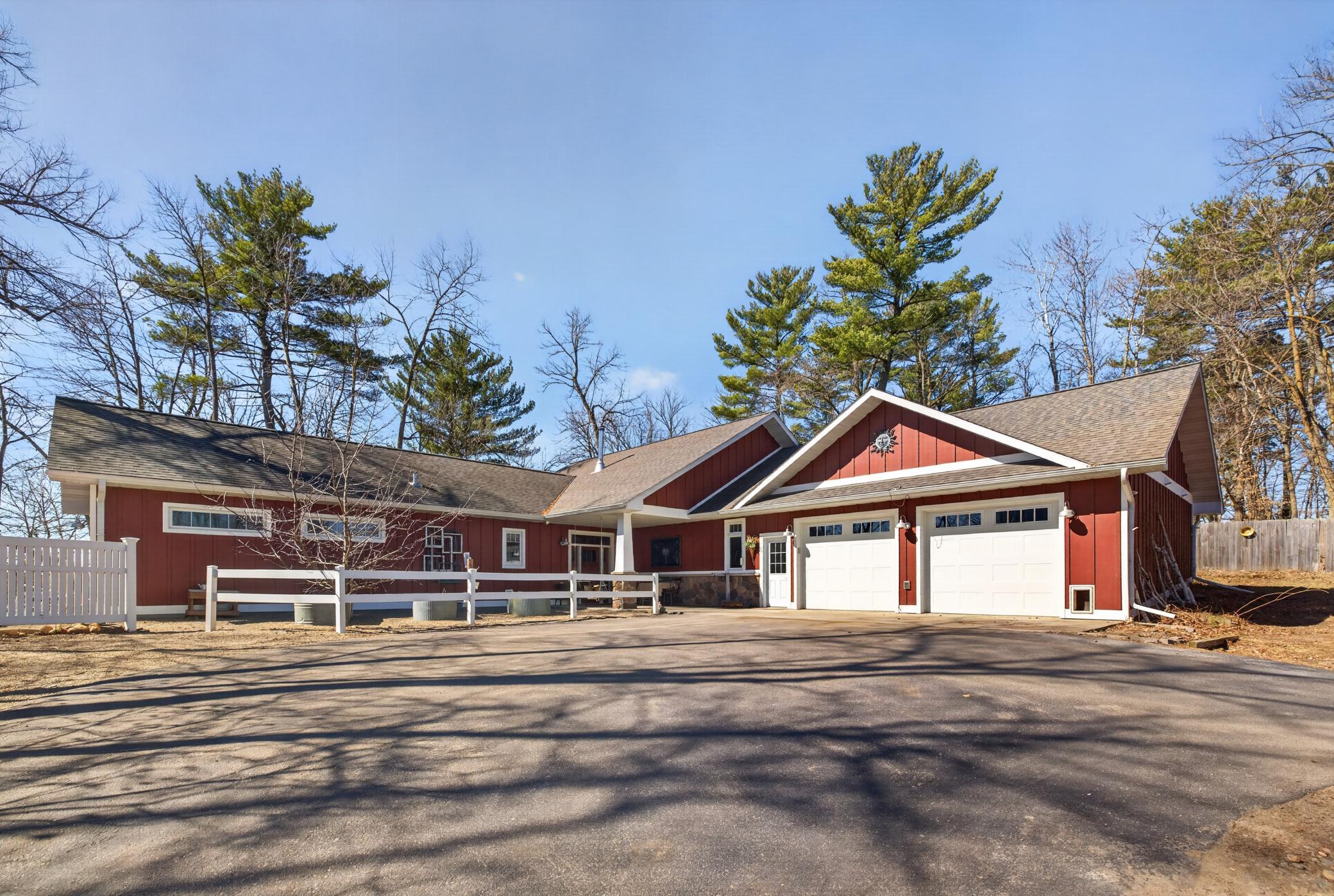 22705 Deep Woods Lane Property Photo 1